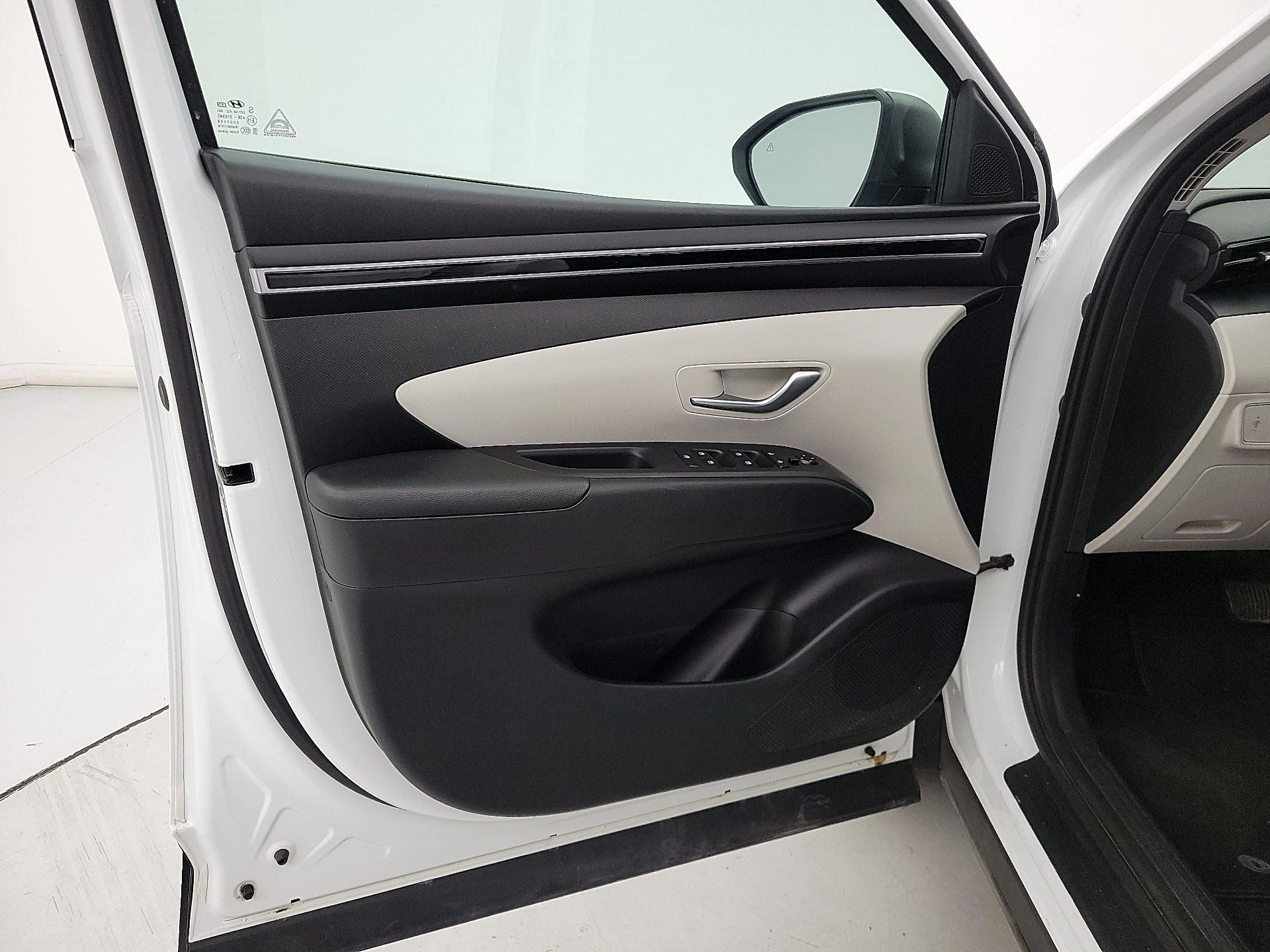 Thumbnail: 2022 Hyundai Tucson - 12