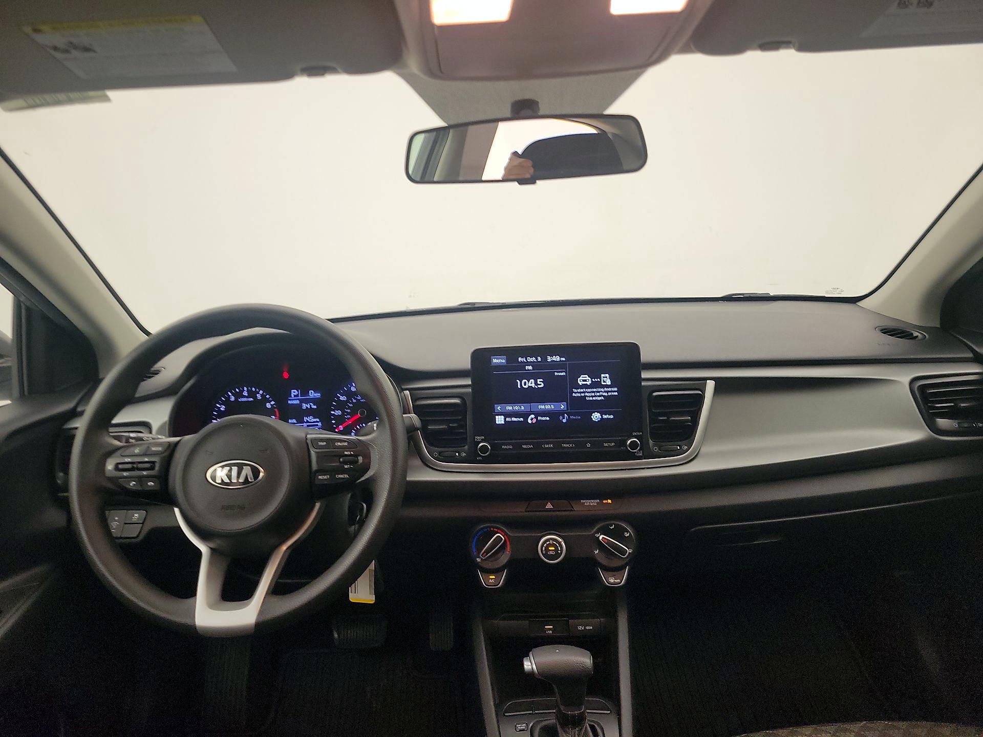 Thumbnail: 2021 Kia Rio - 9