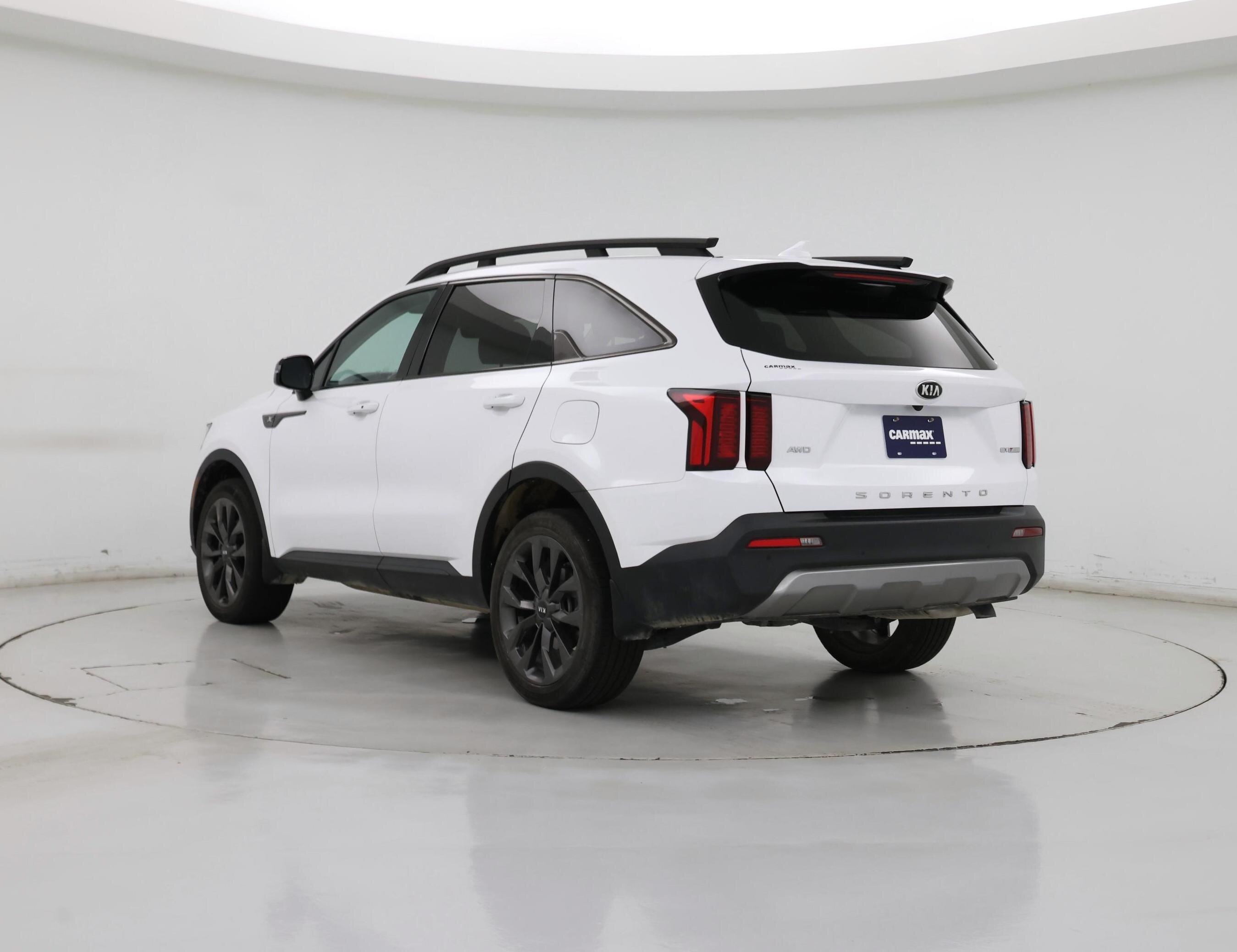 Thumbnail: 2021 Kia Sorento - 2