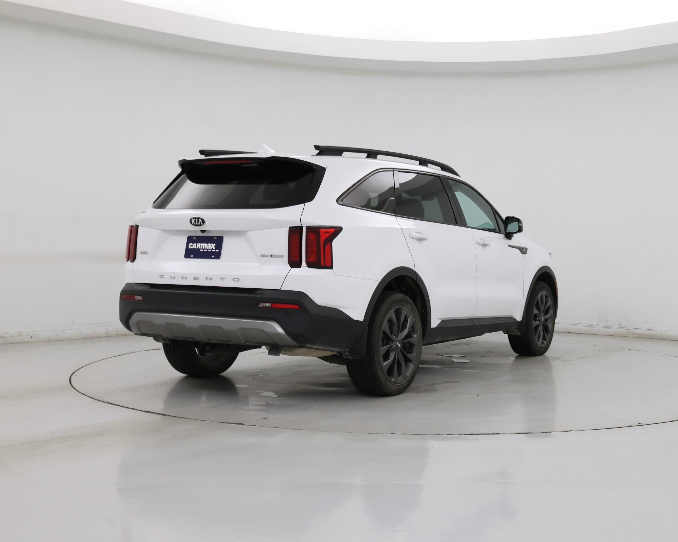 Thumbnail: 2021 Kia Sorento - 8