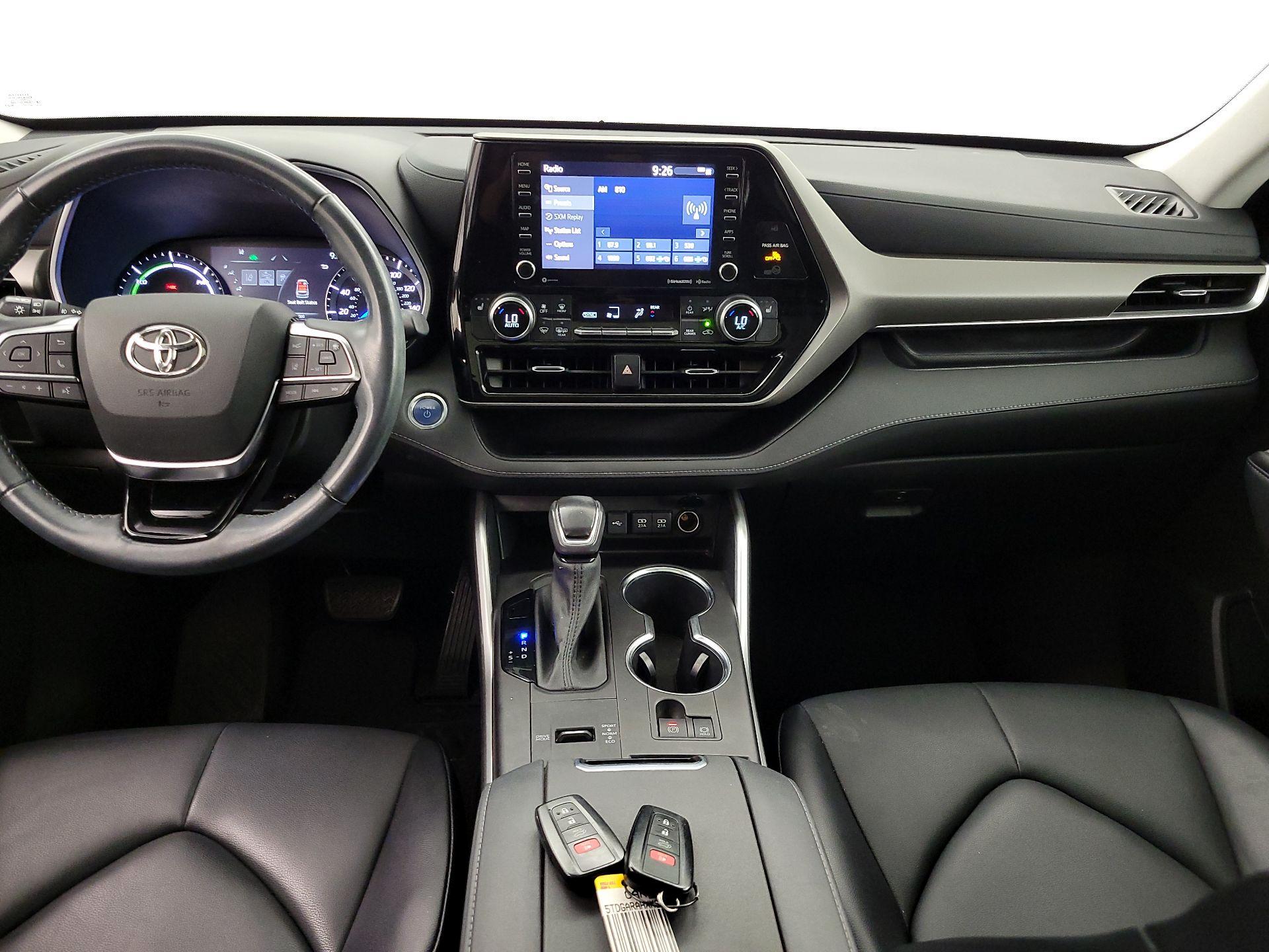 Thumbnail: 2021 Toyota Highlander - 9