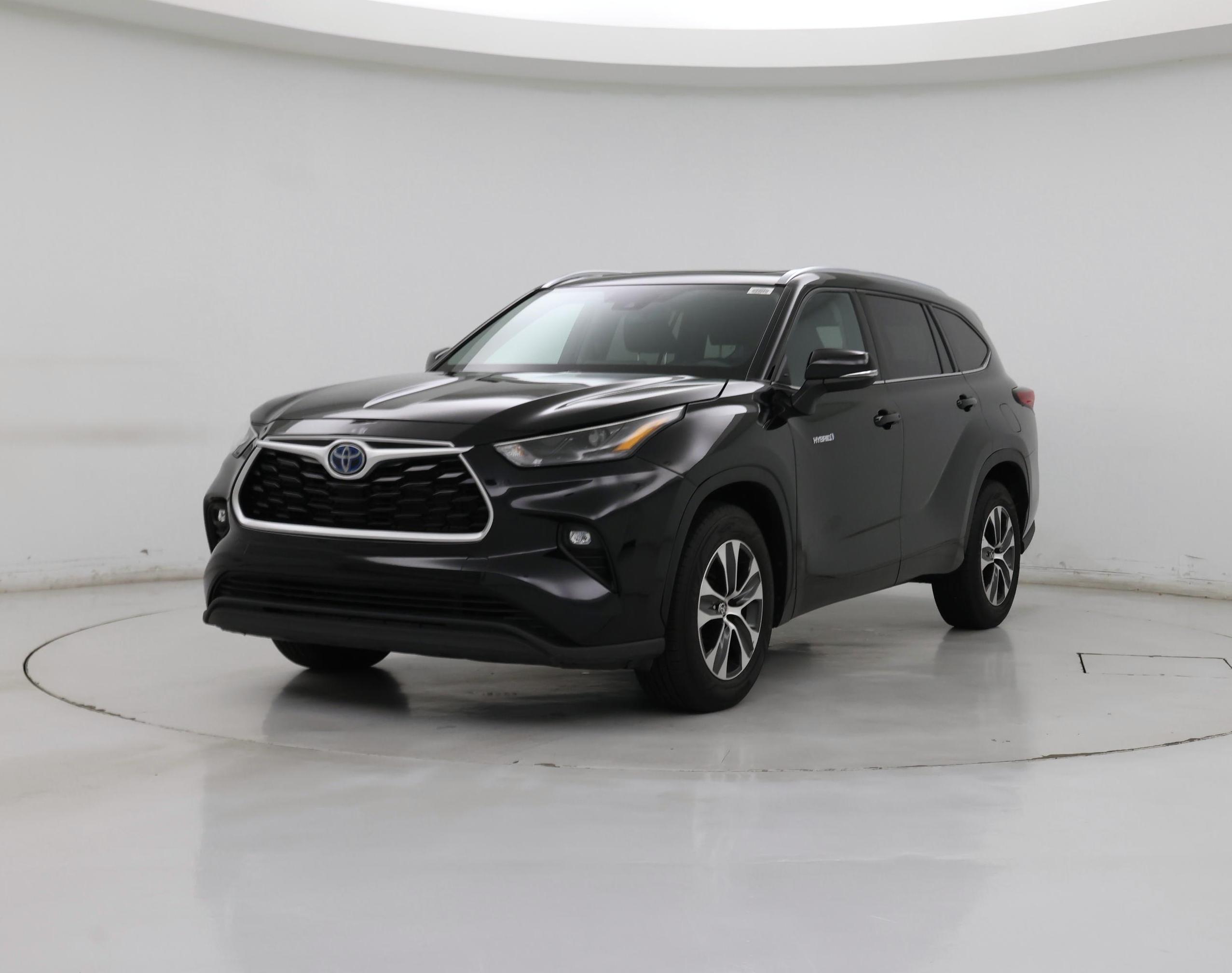 Thumbnail: 2021 Toyota Highlander - 4