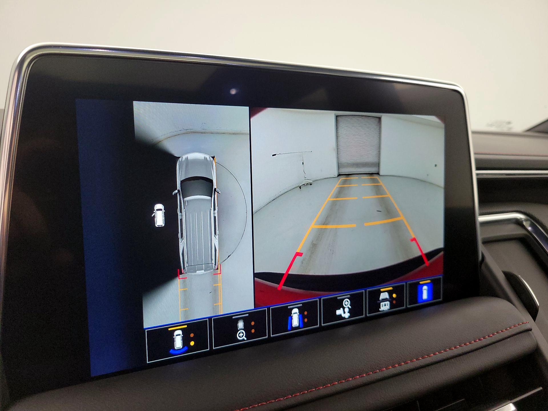 Thumbnail: 2023 Chevrolet Tahoe - 14