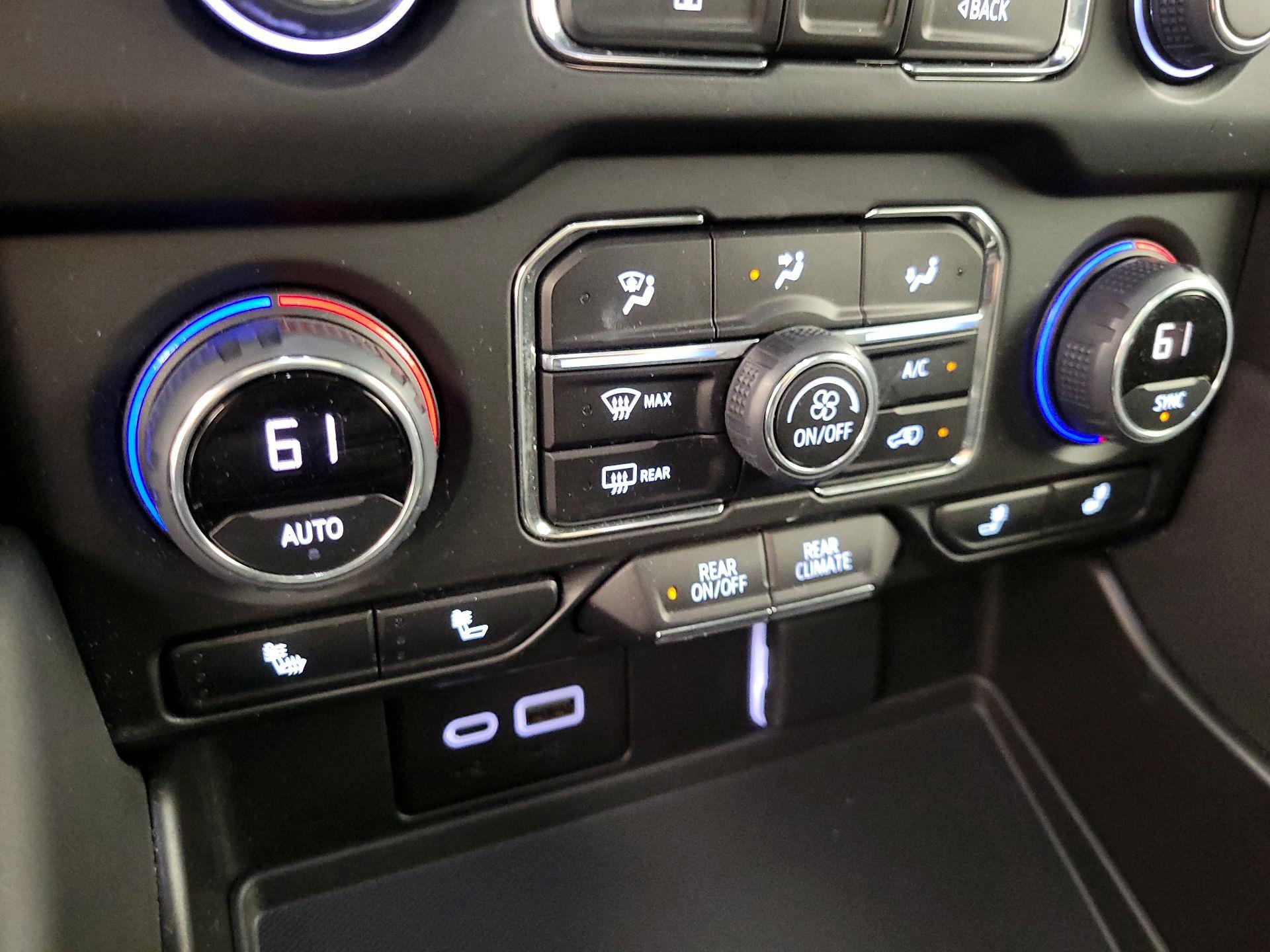 Thumbnail: 2023 Chevrolet Tahoe - 16