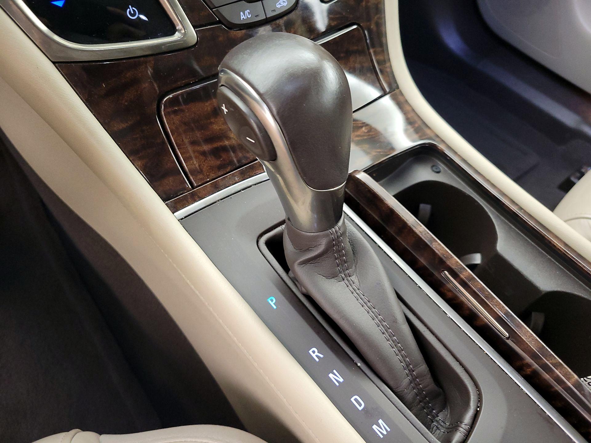 Thumbnail: 2016 Buick LaCrosse - 17