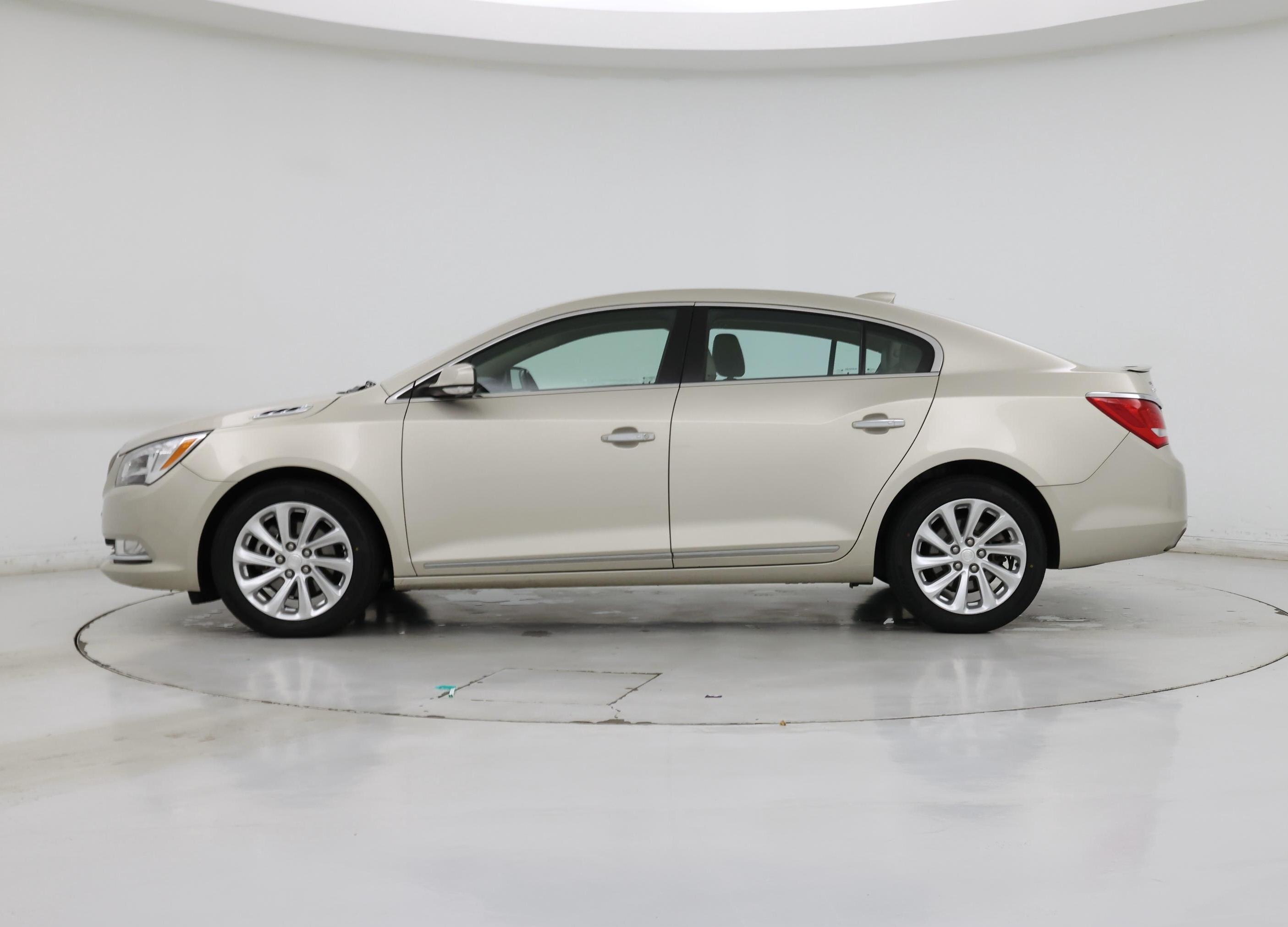 Thumbnail: 2016 Buick LaCrosse - 3