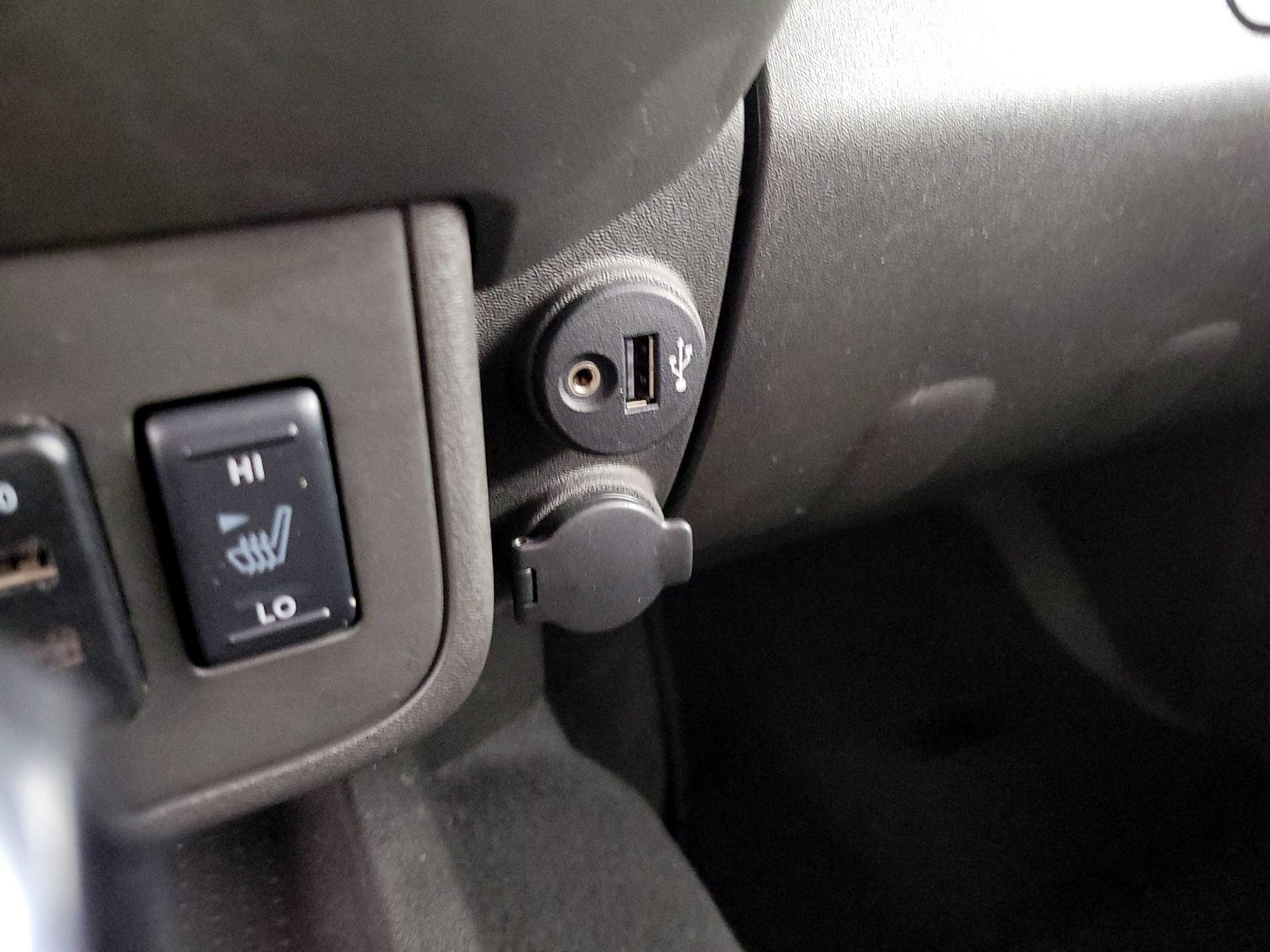 Thumbnail: 2019 Nissan Frontier - 18