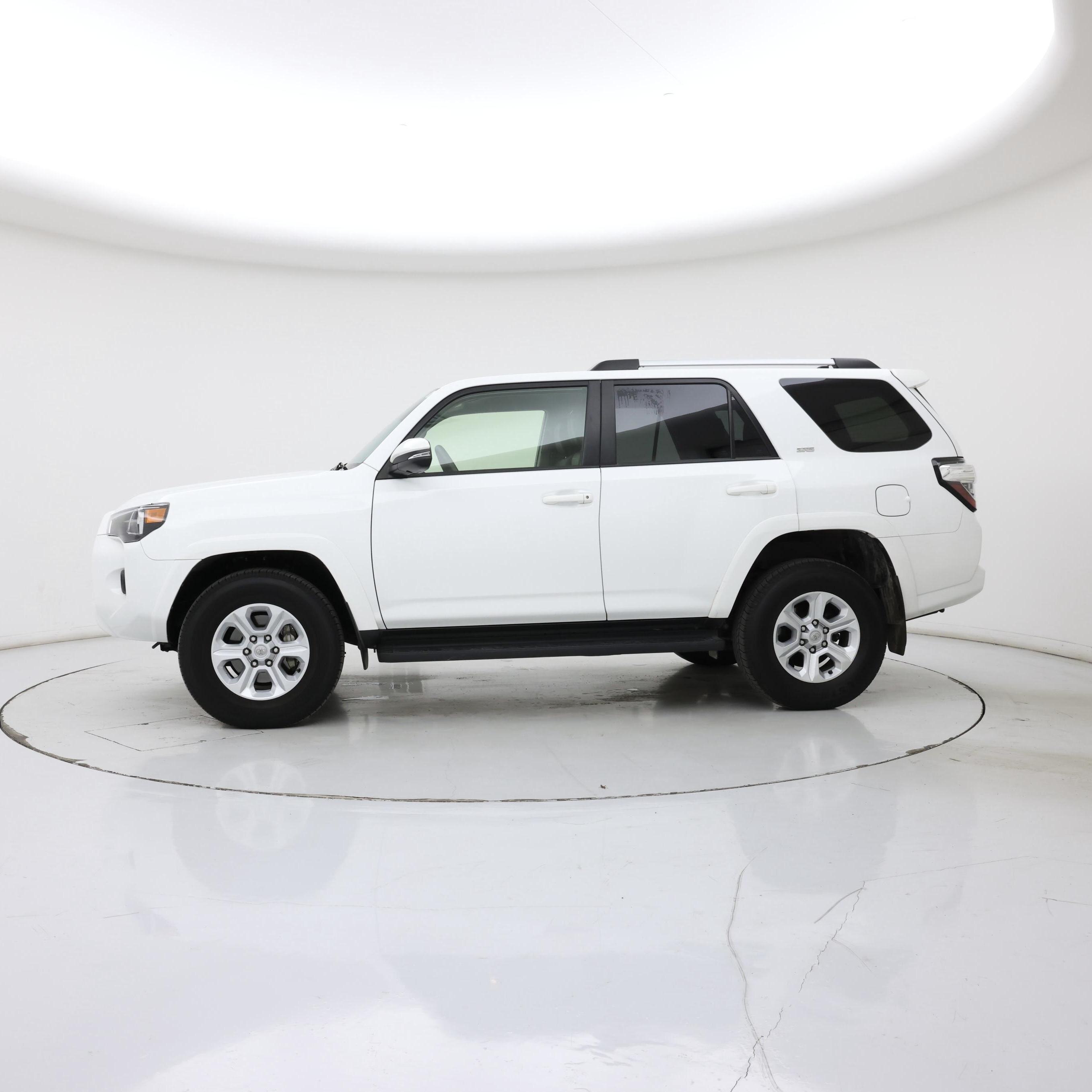 Thumbnail: 2024 Toyota 4Runner - 3