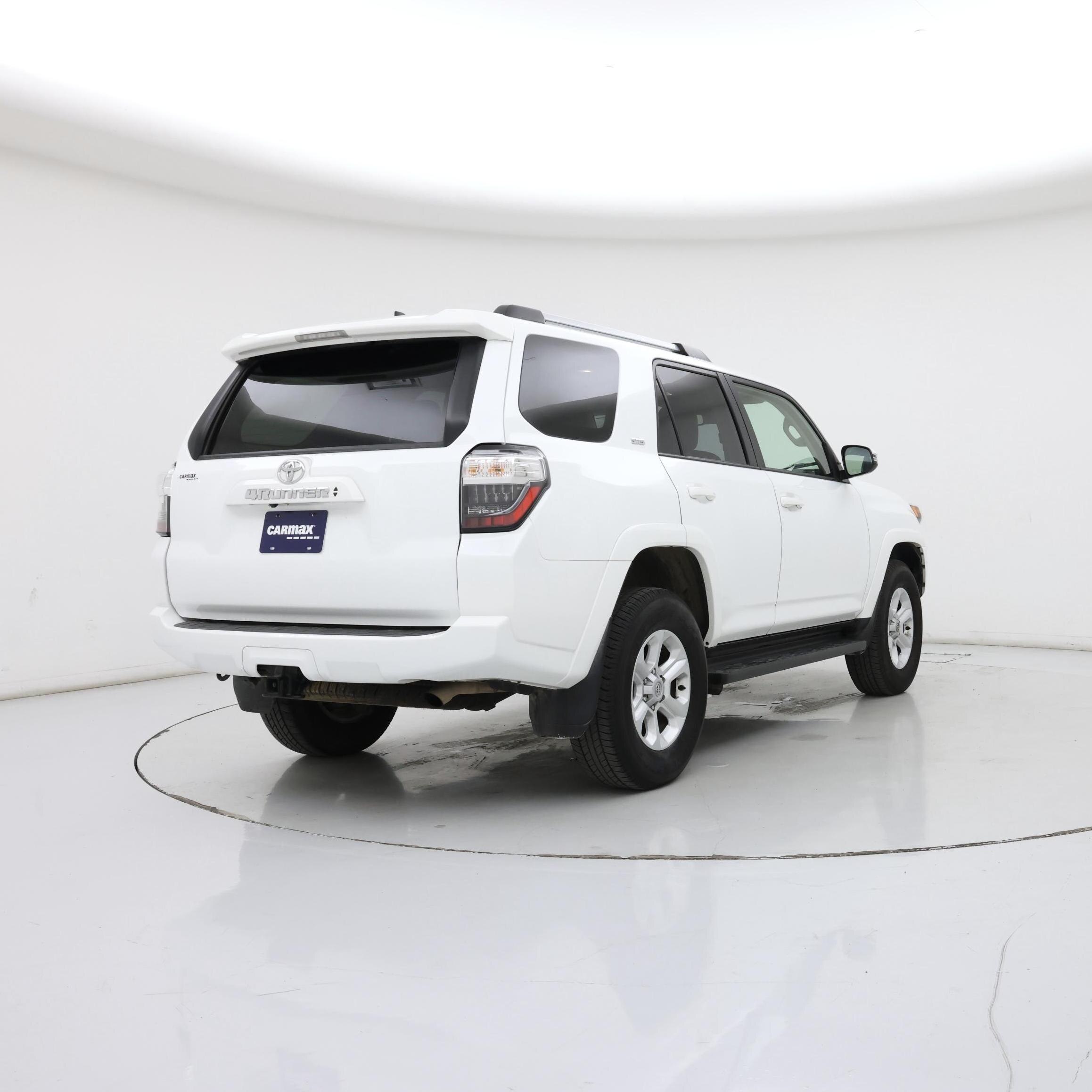 Thumbnail: 2024 Toyota 4Runner - 8