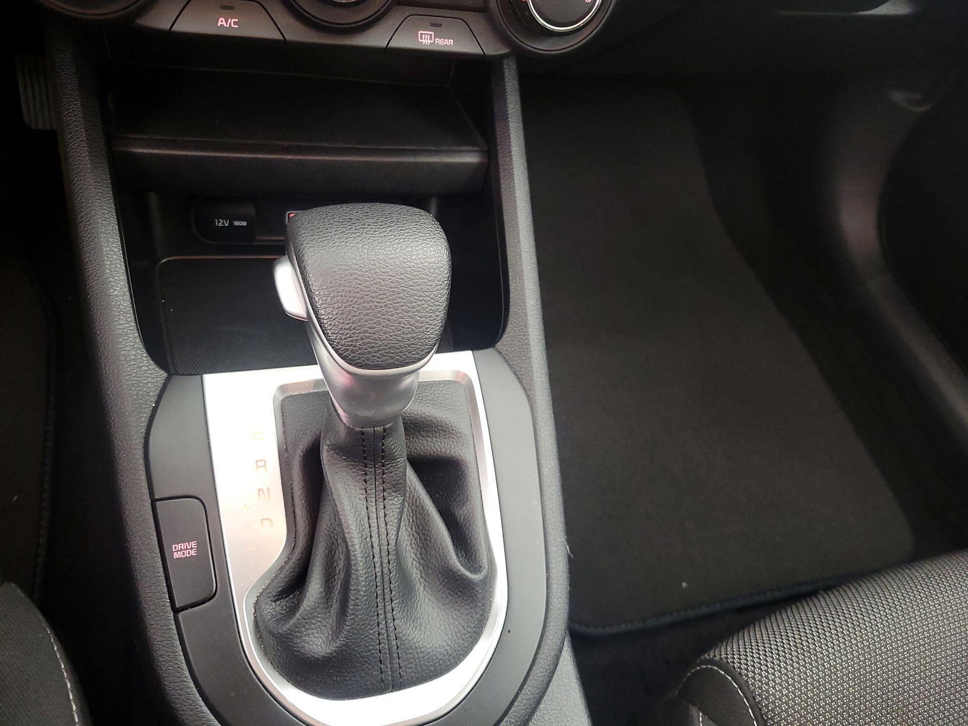 Thumbnail: 2024 Kia Forte - 17