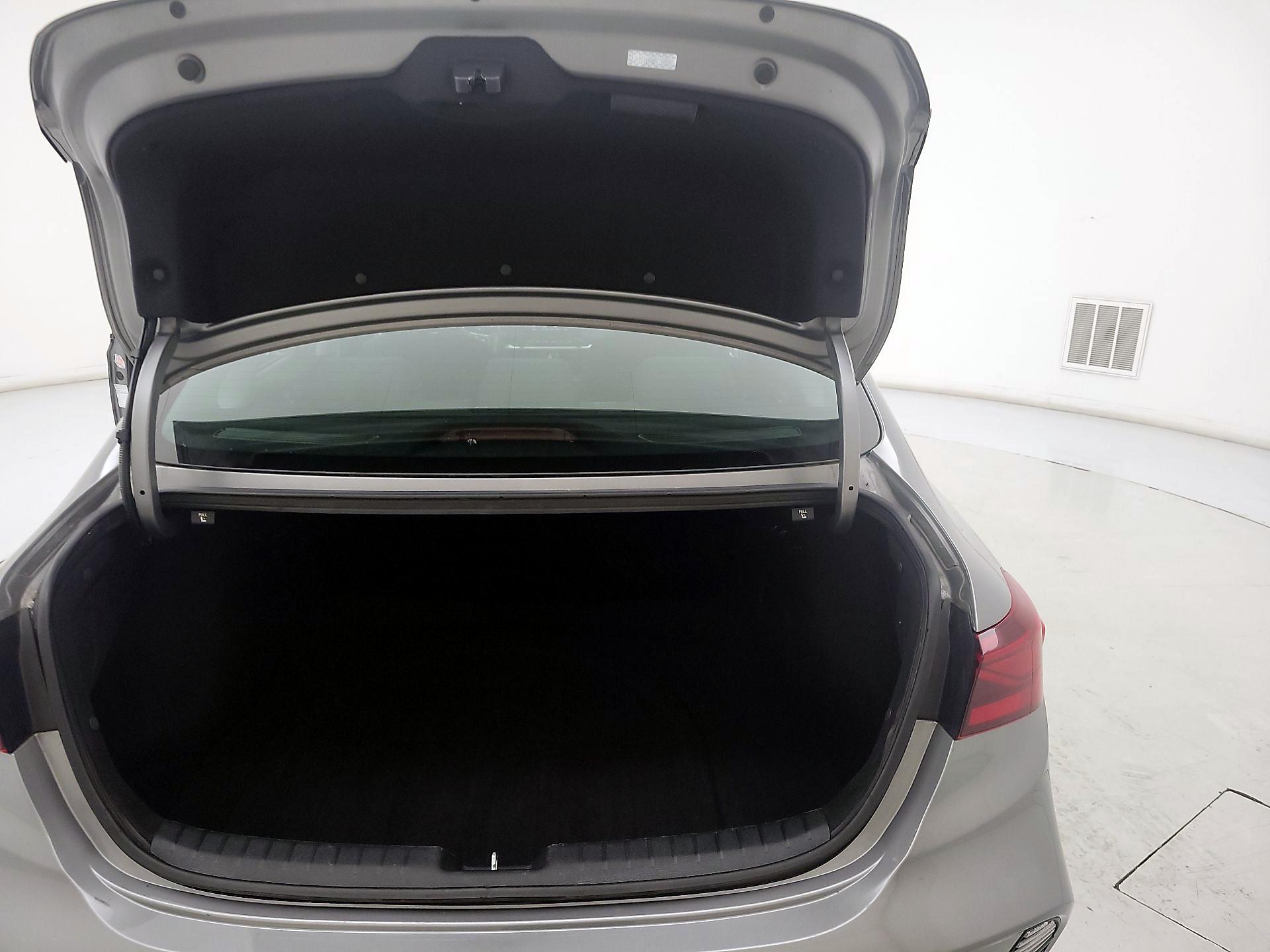 Thumbnail: 2024 Kia Forte - 20