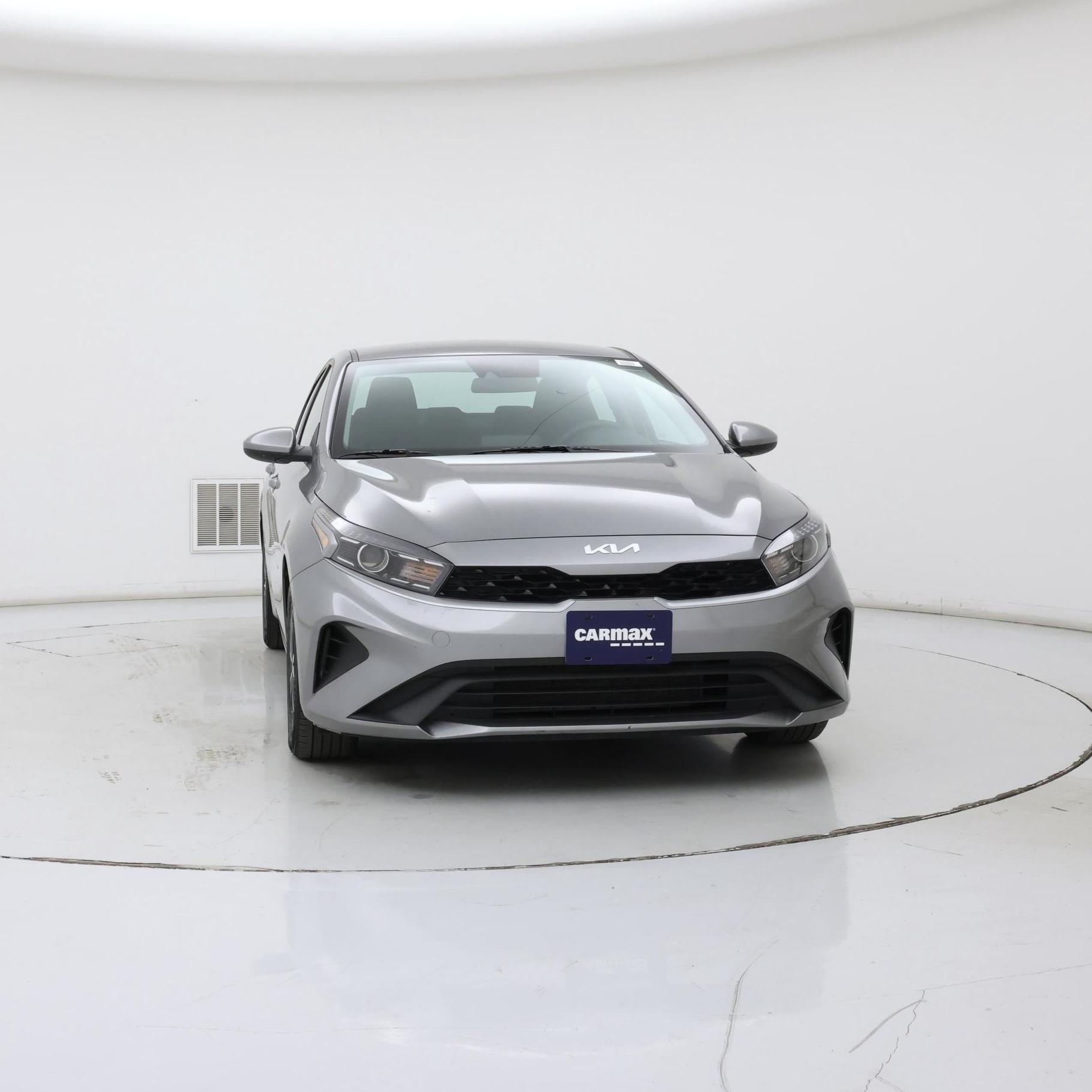 Thumbnail: 2024 Kia Forte - 5