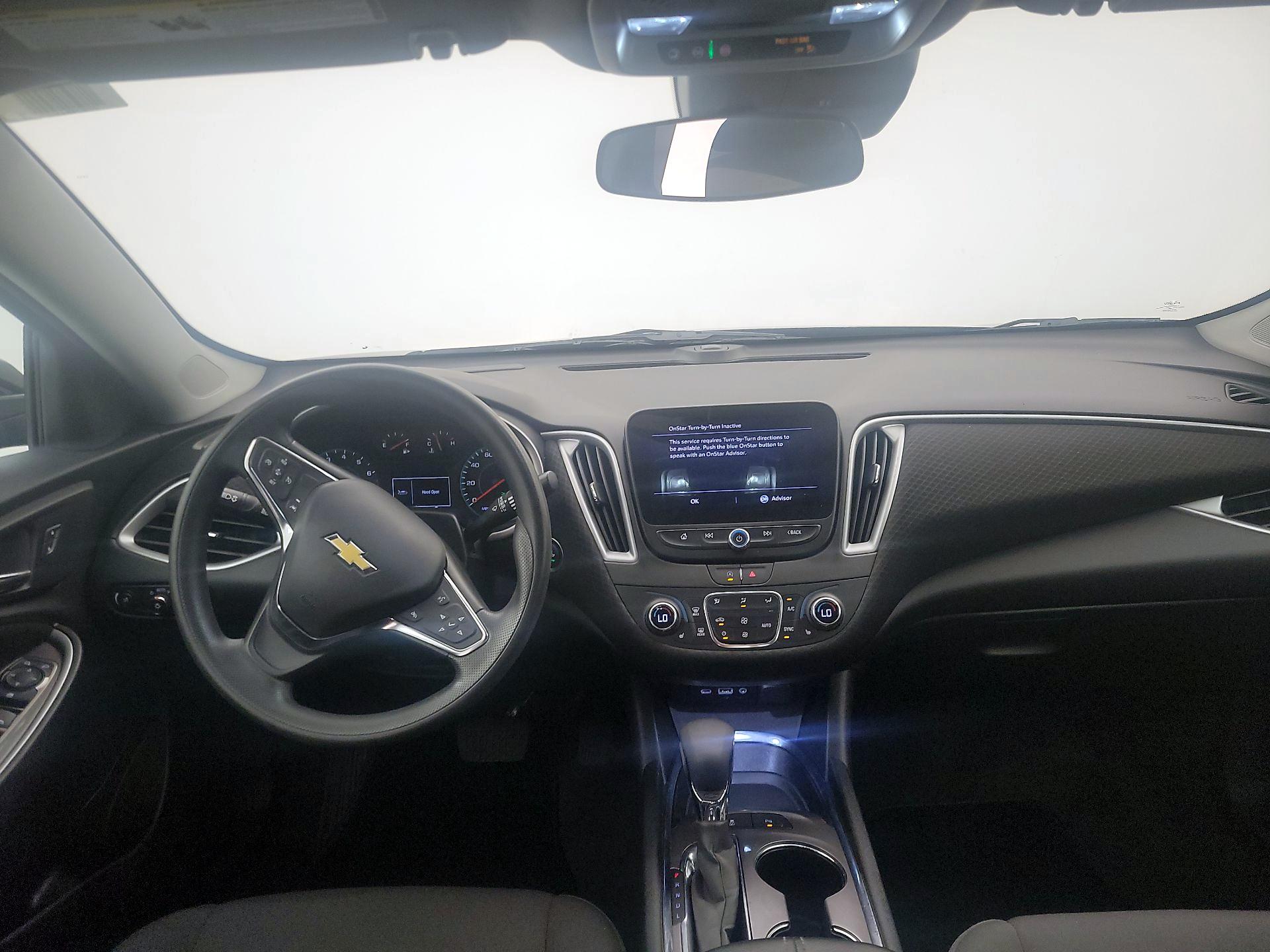 Thumbnail: 2024 Chevrolet Malibu - 9