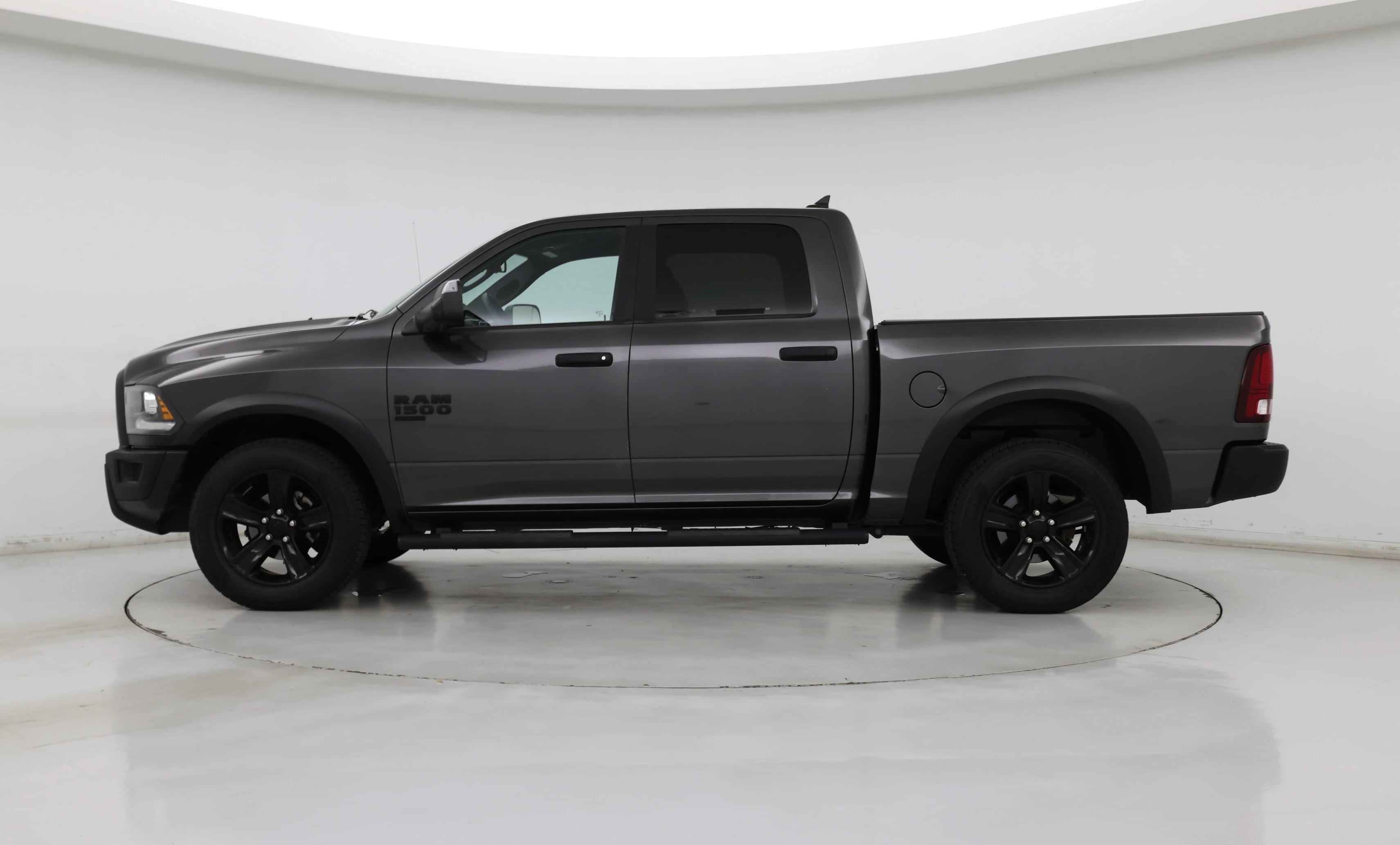 Thumbnail: 2023 RAM 1500 Classic - 3