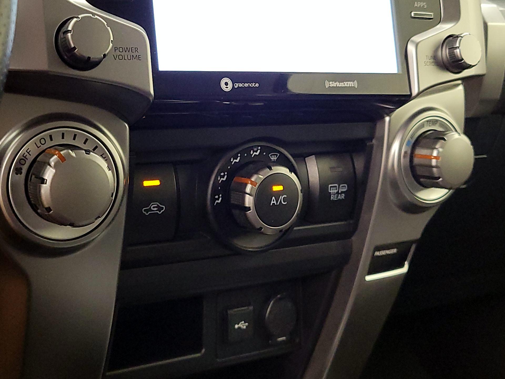 Thumbnail: 2024 Toyota 4Runner - 16