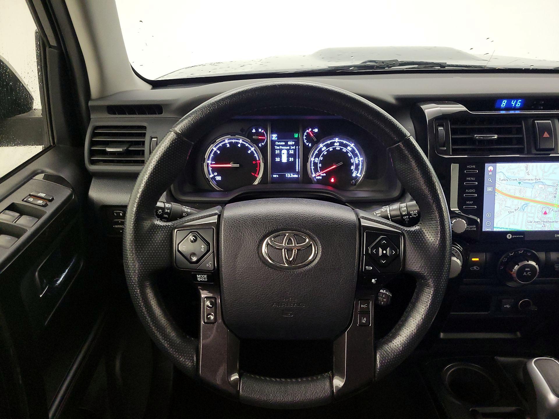 Thumbnail: 2024 Toyota 4Runner - 10