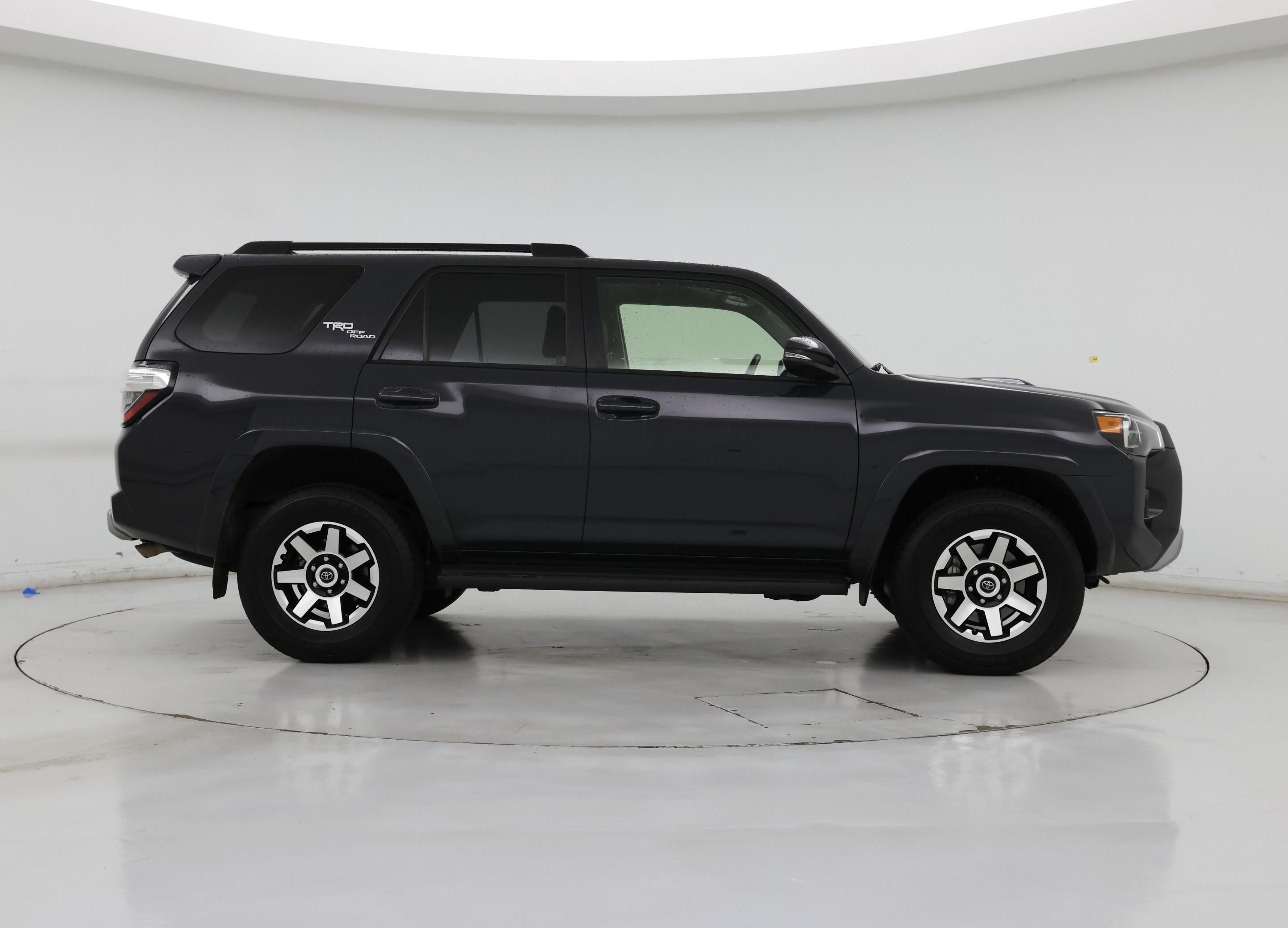 Thumbnail: 2024 Toyota 4Runner - 7