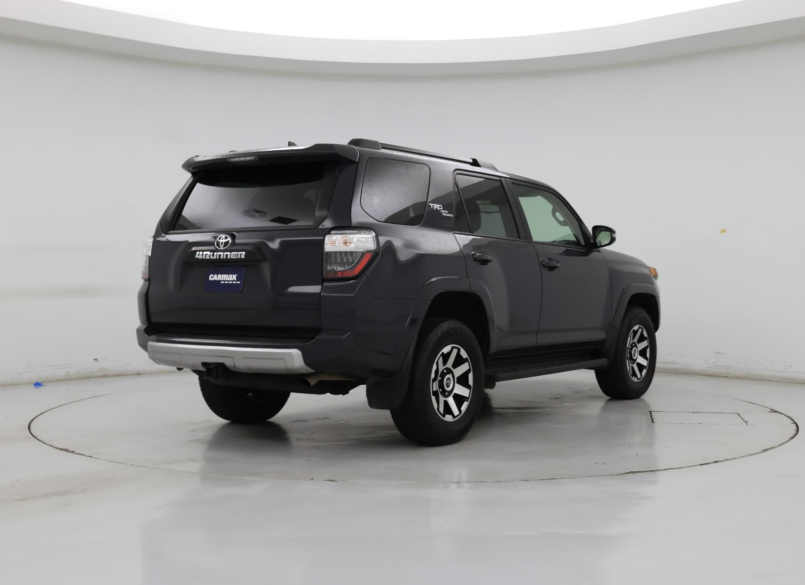 Thumbnail: 2024 Toyota 4Runner - 8
