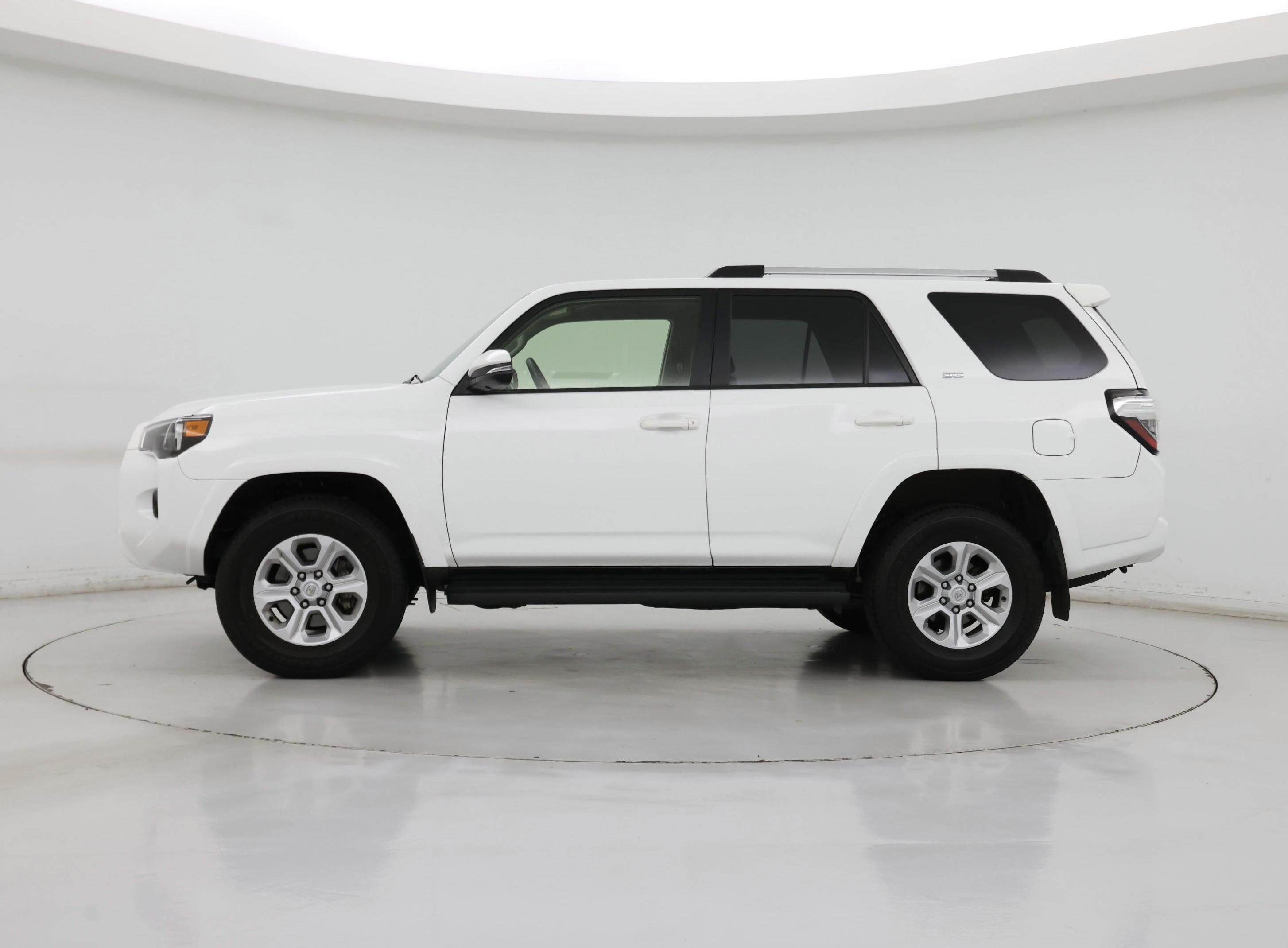 Thumbnail: 2024 Toyota 4Runner - 3