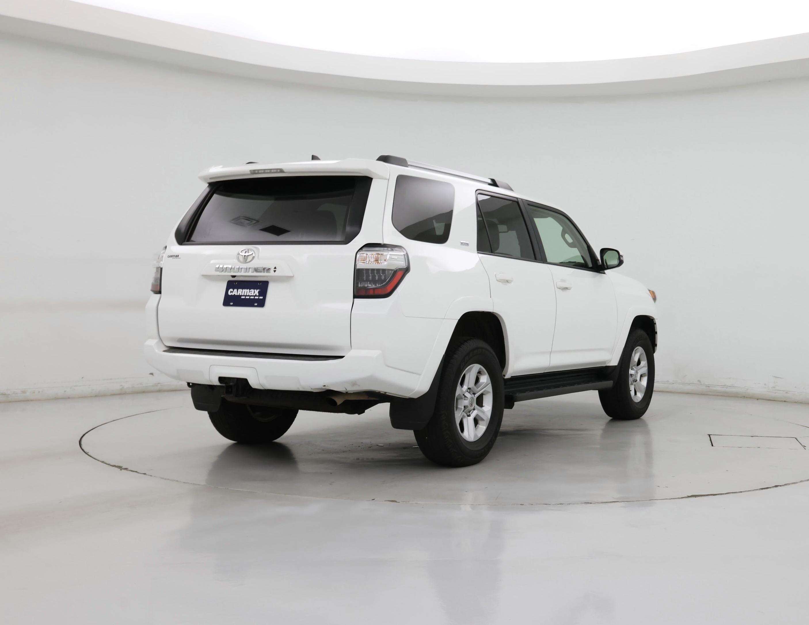 Thumbnail: 2024 Toyota 4Runner - 8