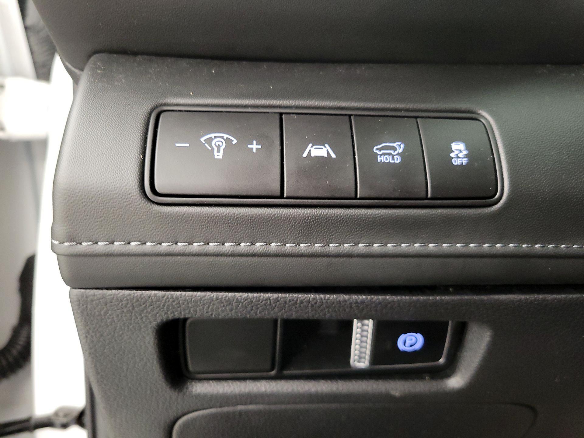 Thumbnail: 2023 Hyundai Santa Fe - 13