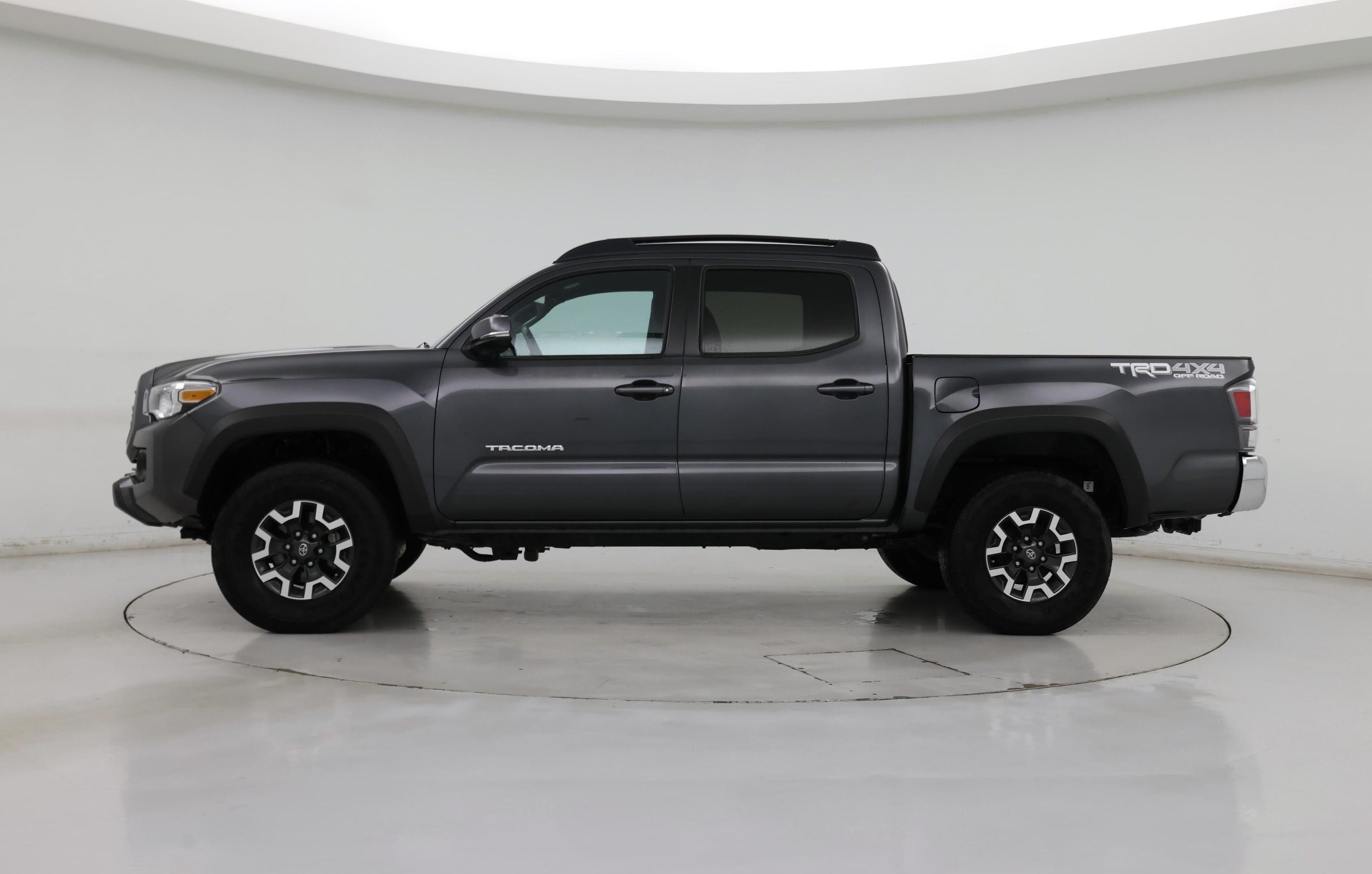 Thumbnail: 2023 Toyota Tacoma - 3