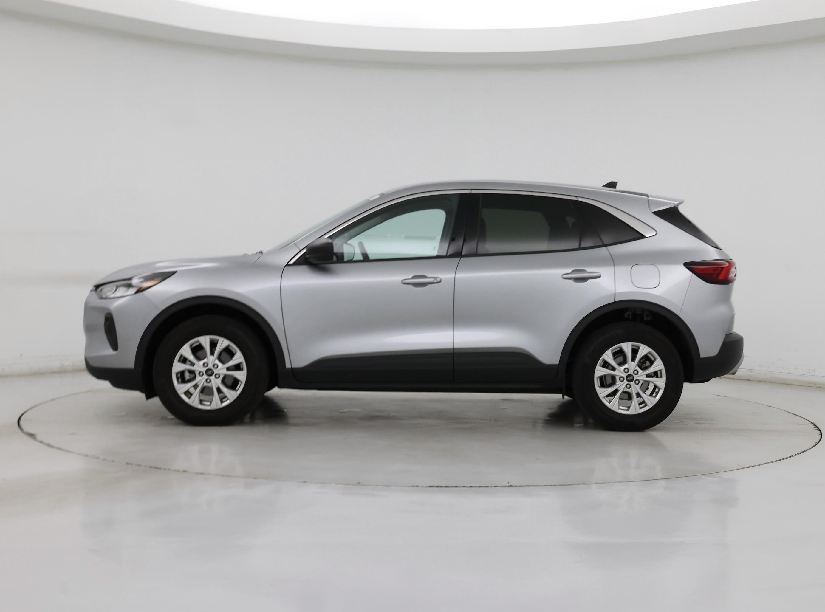 Thumbnail: 2024 Ford Escape - 3