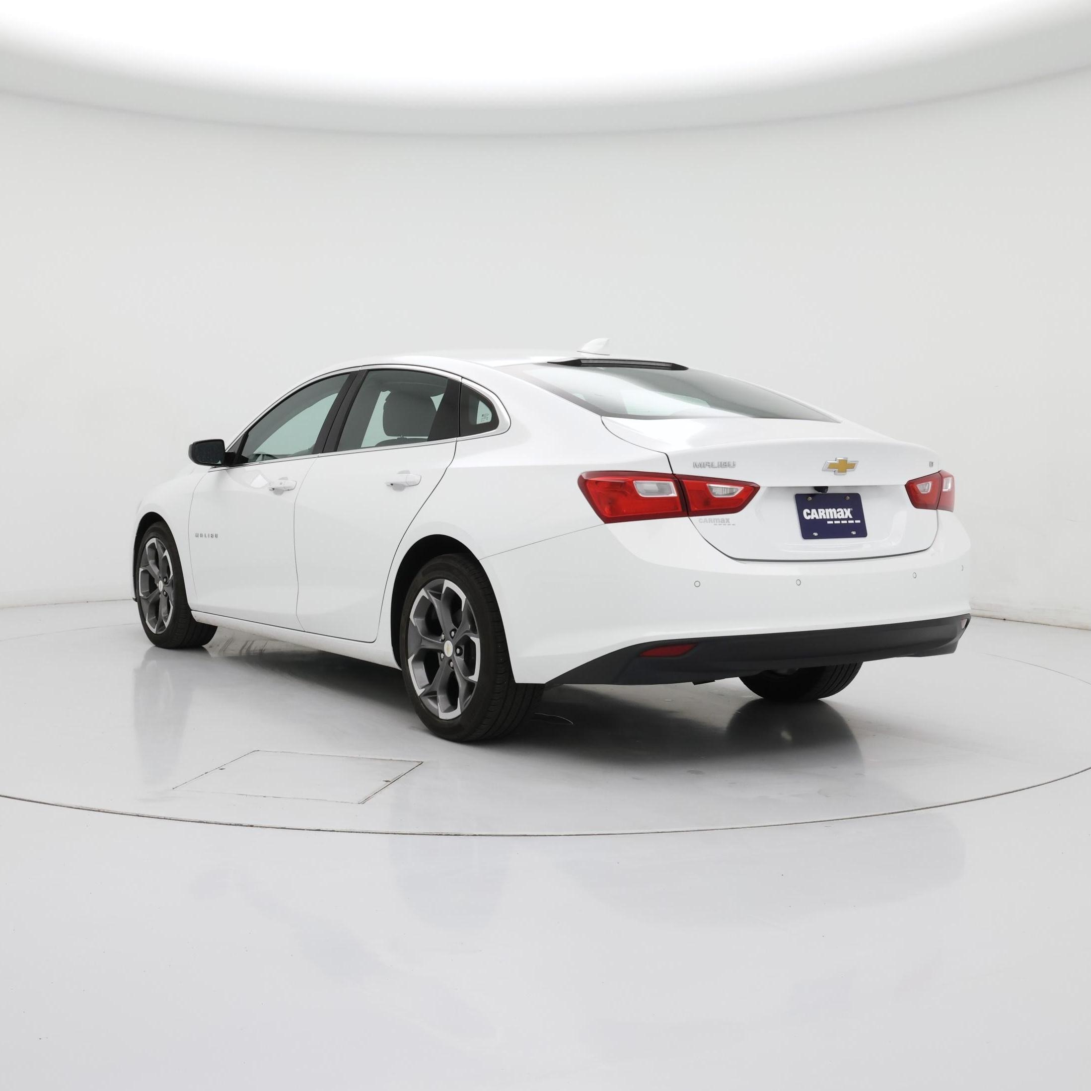 Thumbnail: 2024 Chevrolet Malibu - 2