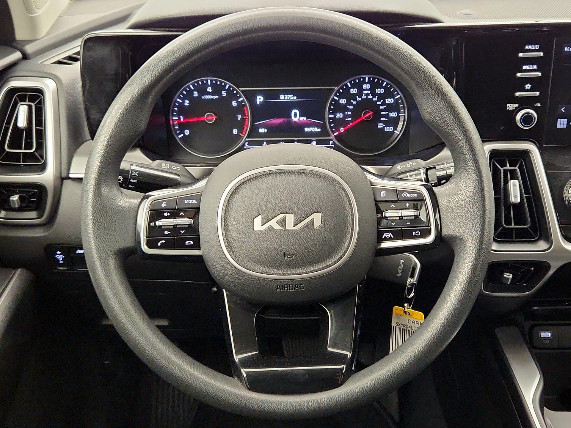 Thumbnail: 2022 Kia Sorento - 10