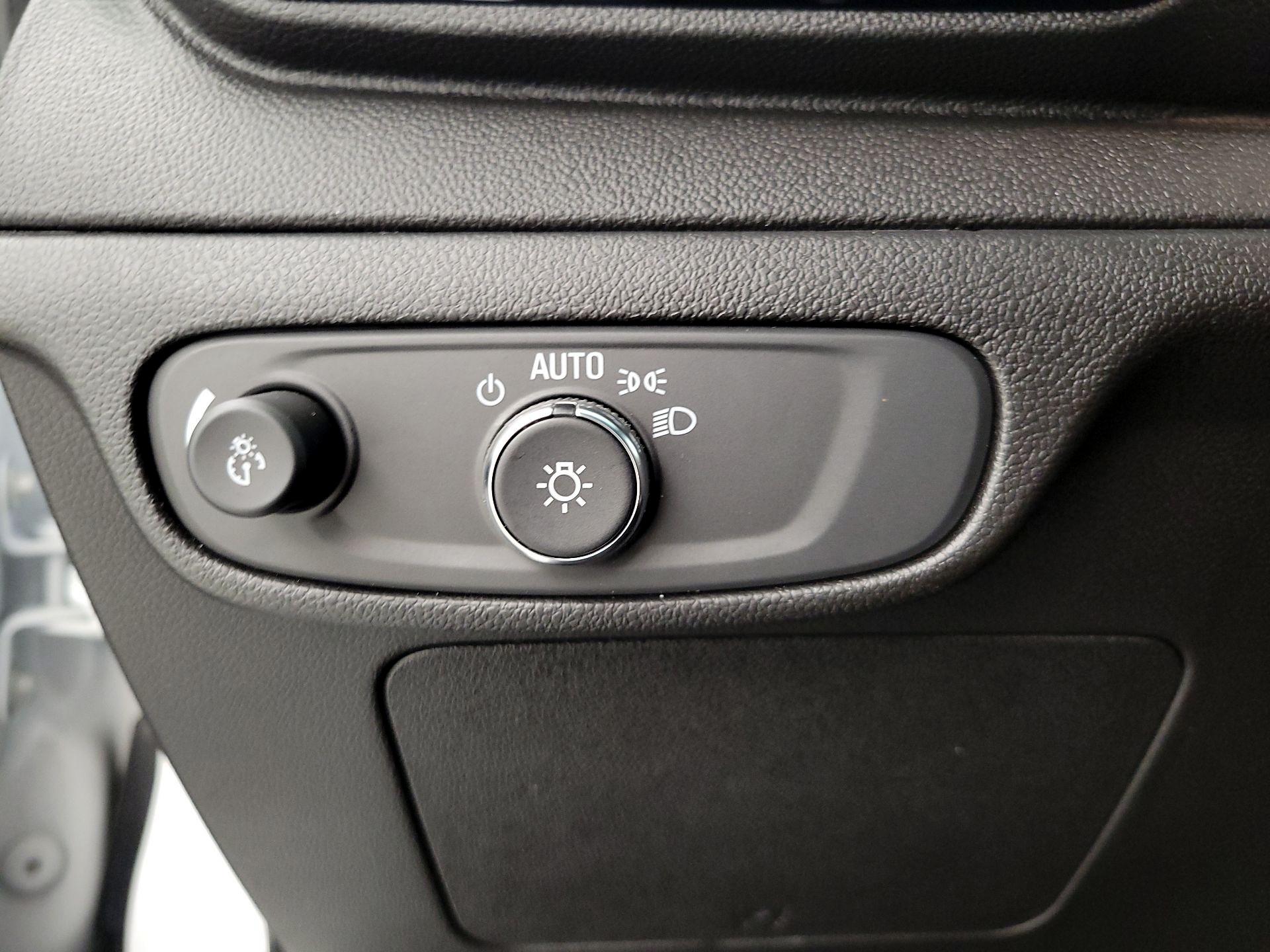 Thumbnail: 2023 Chevrolet Bolt EV - 13