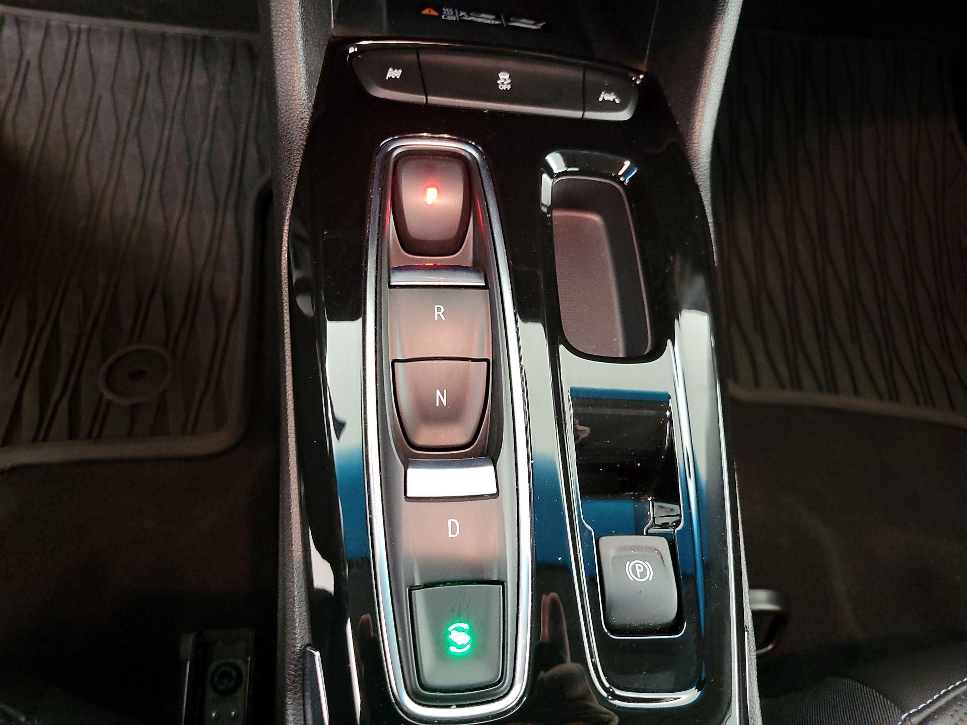 Thumbnail: 2023 Chevrolet Bolt EV - 17