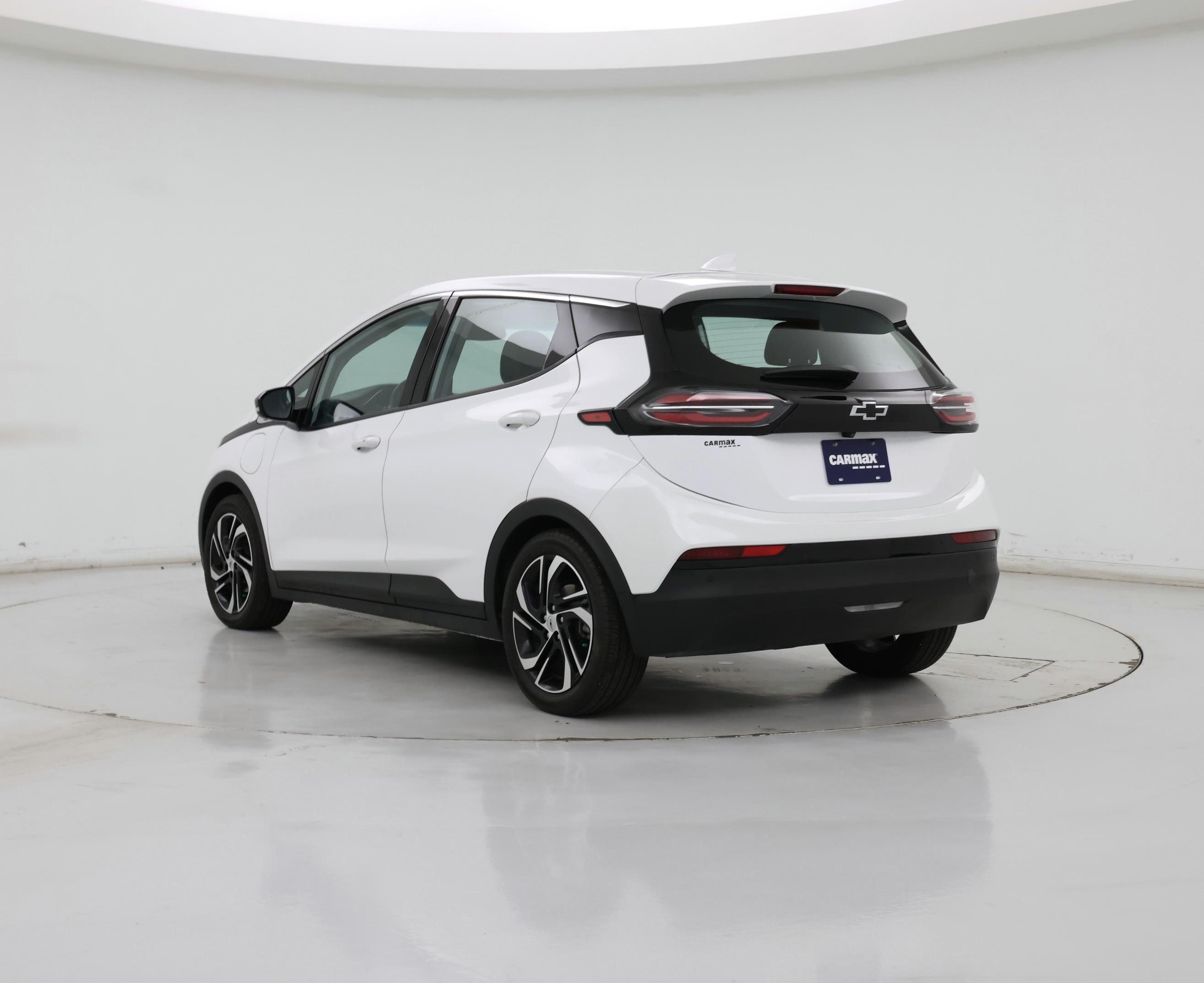 Thumbnail: 2023 Chevrolet Bolt EV - 2