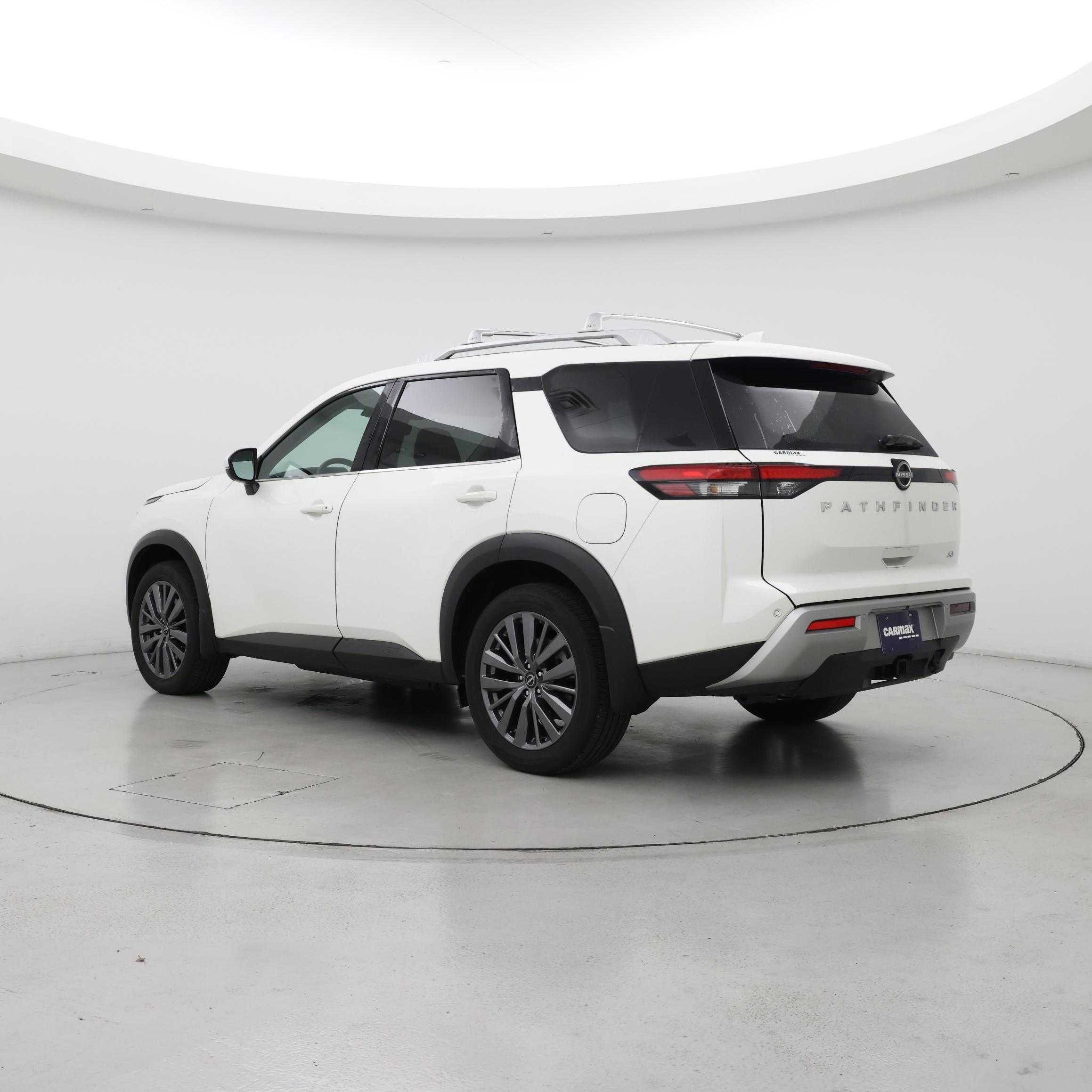 Thumbnail: 2024 Nissan Pathfinder - 2