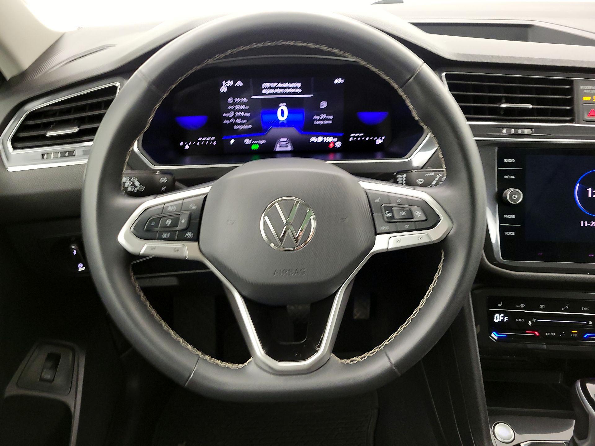 Thumbnail: 2024 Volkswagen Tiguan - 10