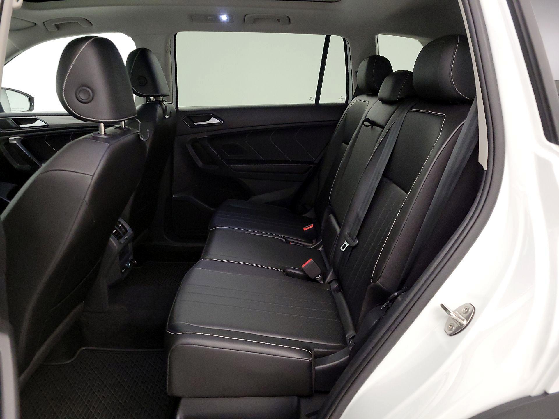 Thumbnail: 2024 Volkswagen Tiguan - 20