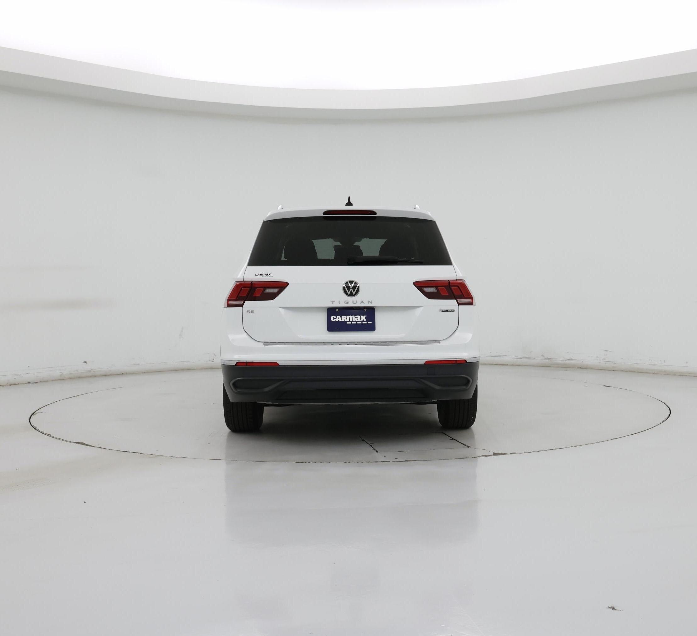 Thumbnail: 2024 Volkswagen Tiguan - 6