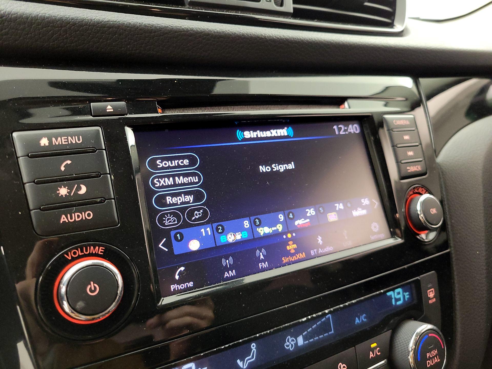 Thumbnail: 2019 Nissan Rogue Sport - 15
