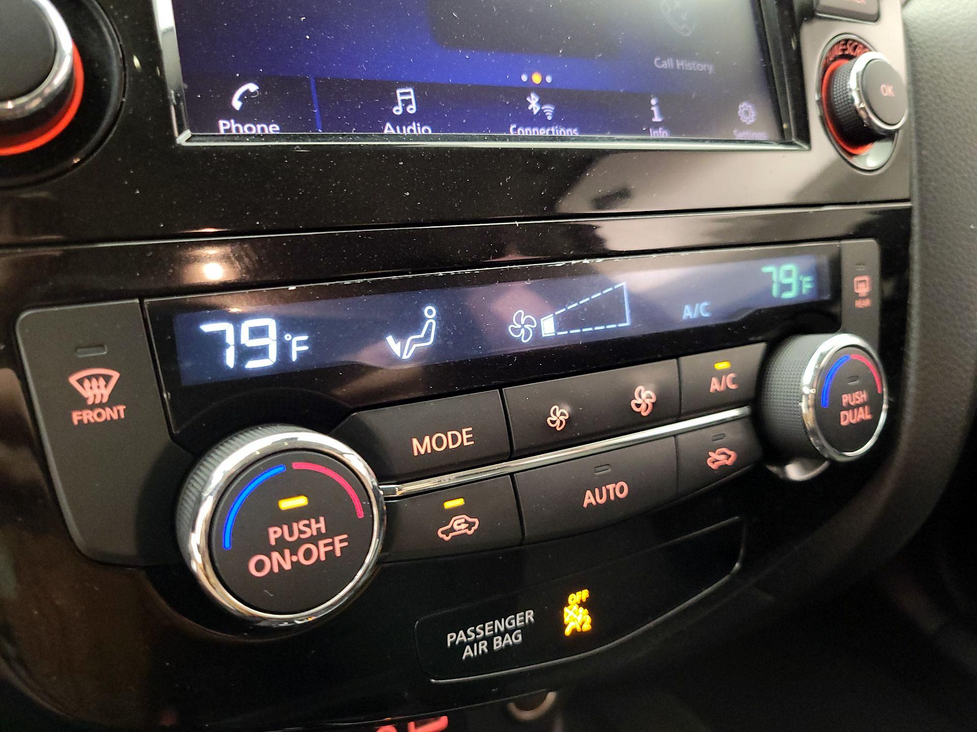 Thumbnail: 2019 Nissan Rogue Sport - 16