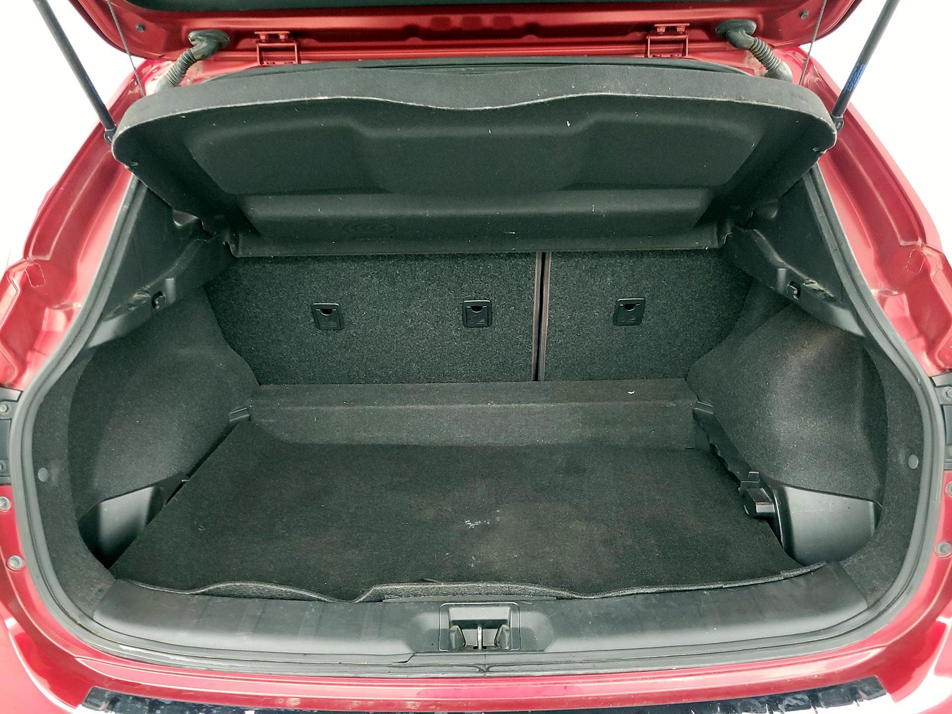 Thumbnail: 2019 Nissan Rogue Sport - 20