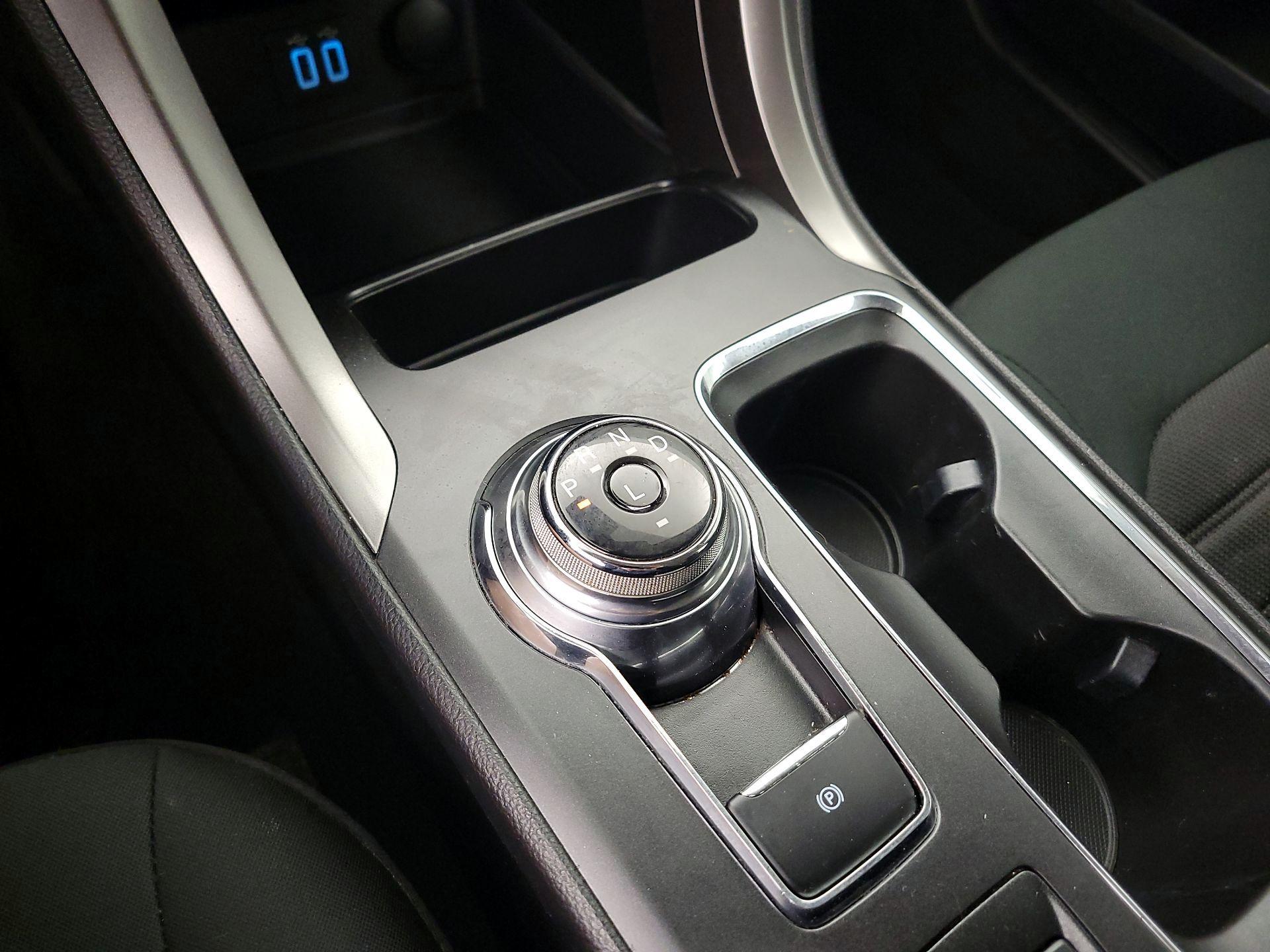Thumbnail: 2020 Ford Fusion - 17