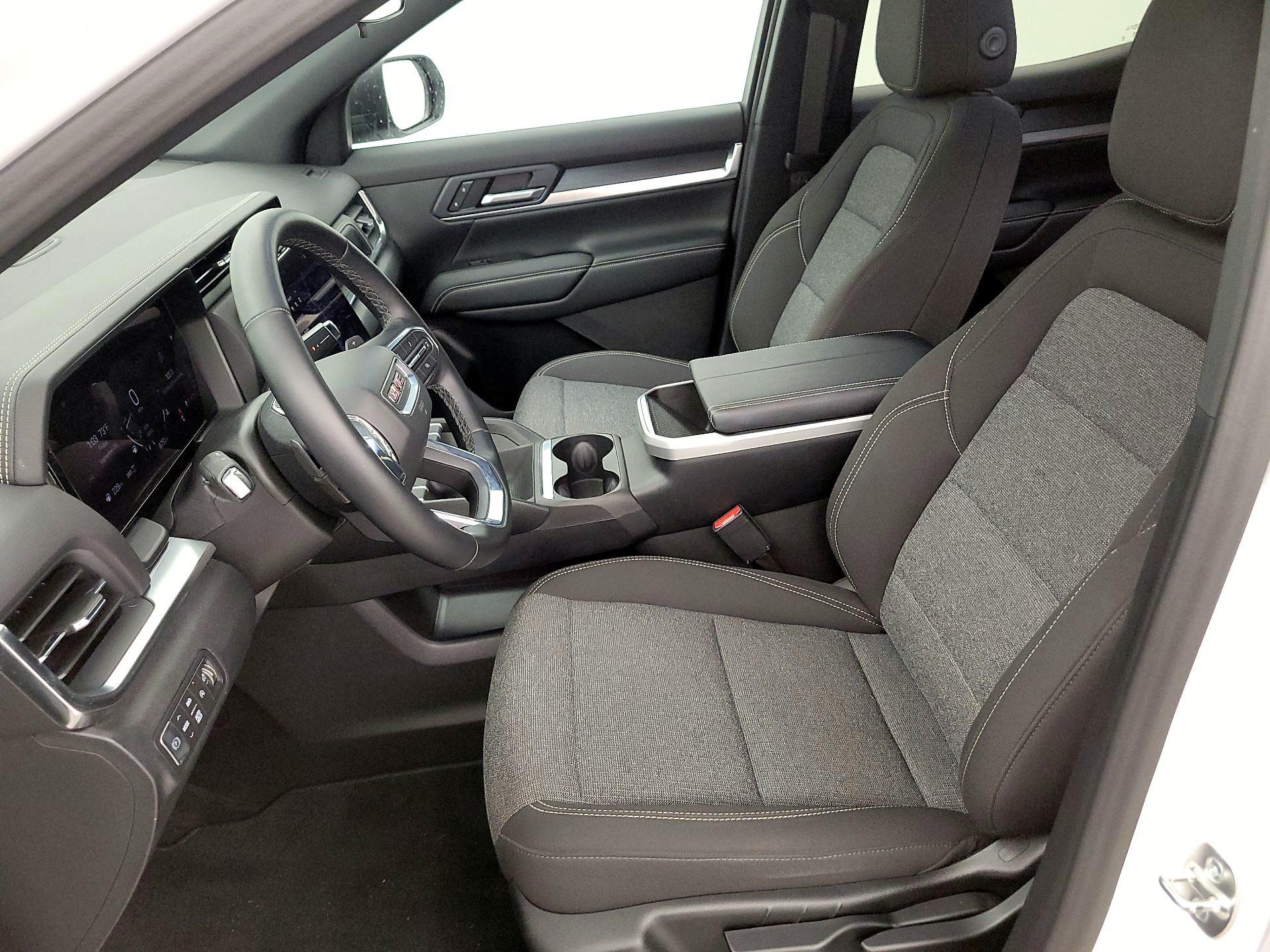 Thumbnail: 2025 GMC Terrain - 11