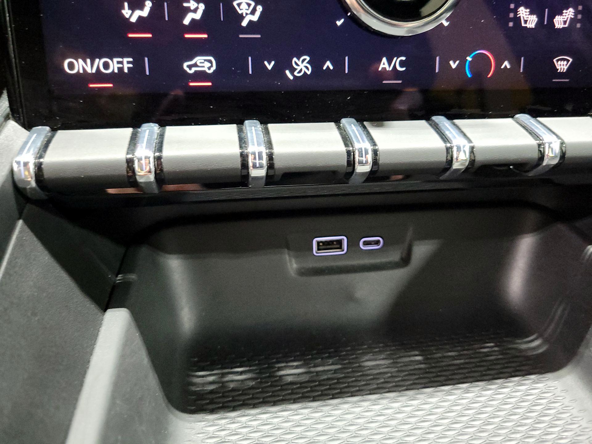 Thumbnail: 2025 GMC Terrain - 19