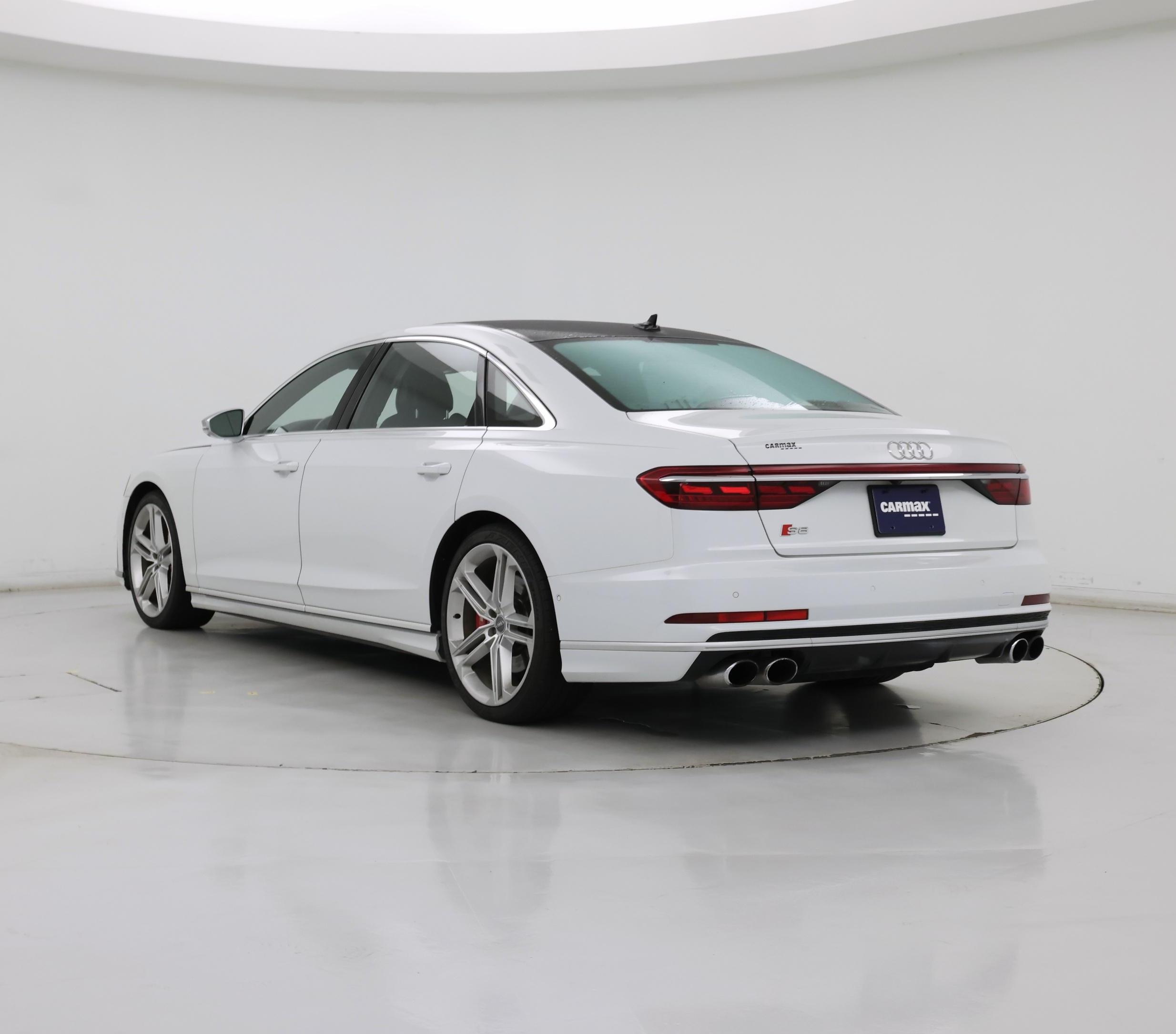 Thumbnail: 2020 Audi S8 - 2