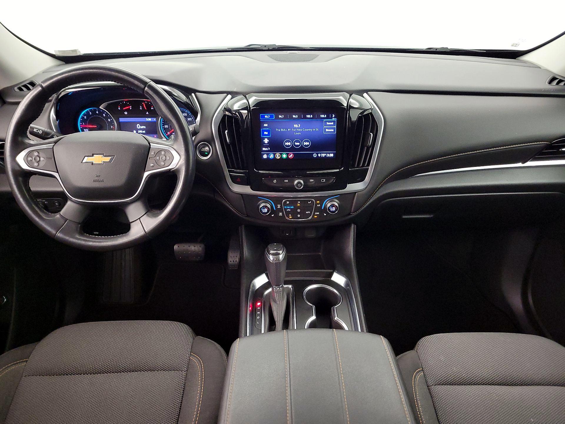 Thumbnail: 2020 Chevrolet Traverse - 9