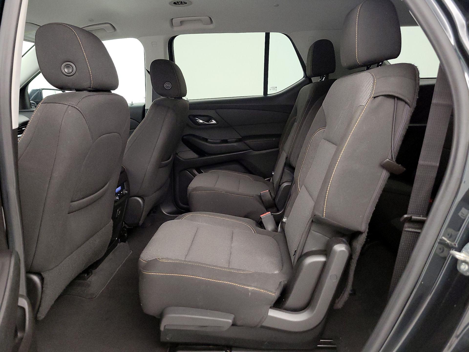 Thumbnail: 2020 Chevrolet Traverse - 19