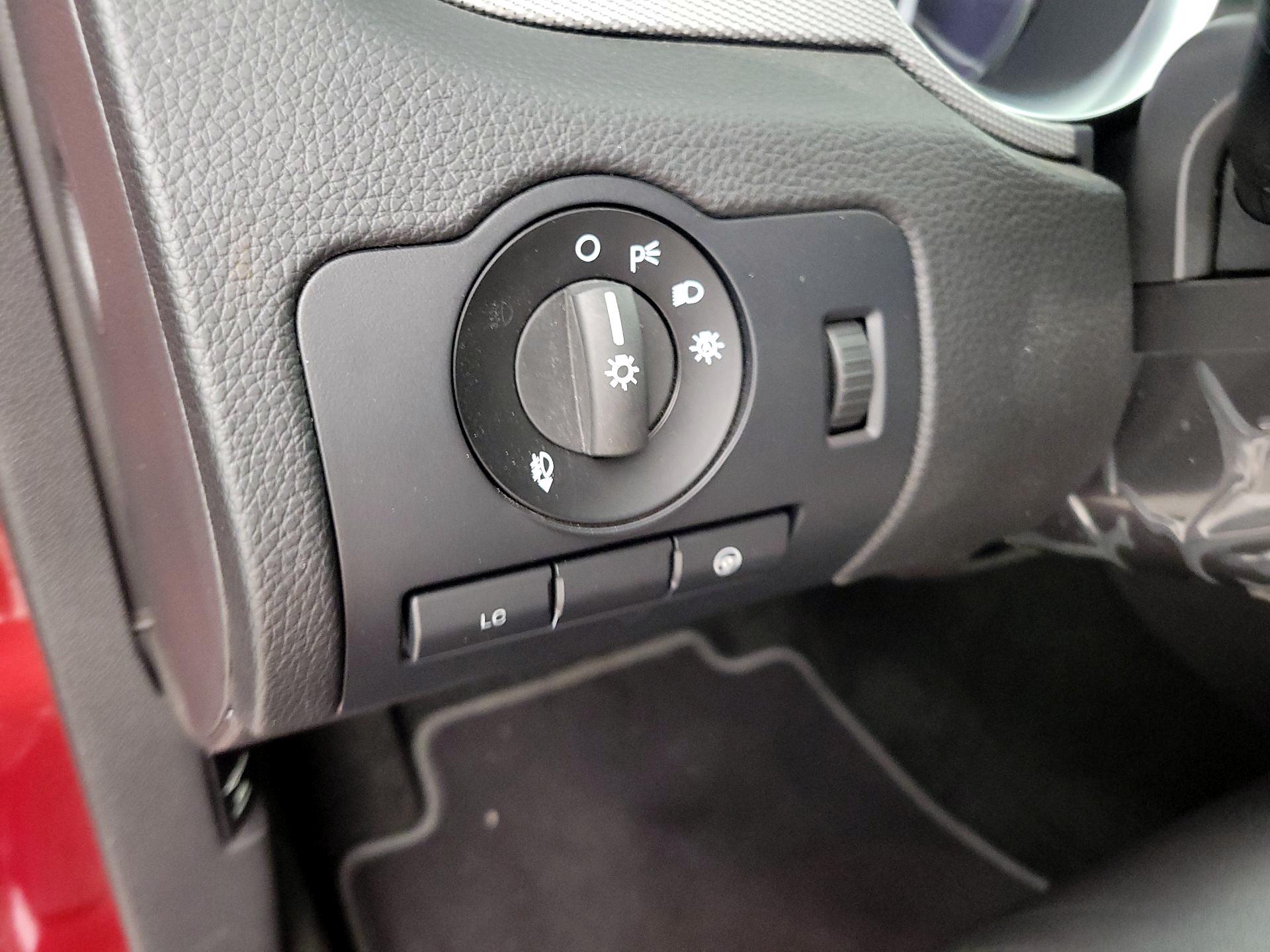 Thumbnail: 2014 Ford Mustang - 13