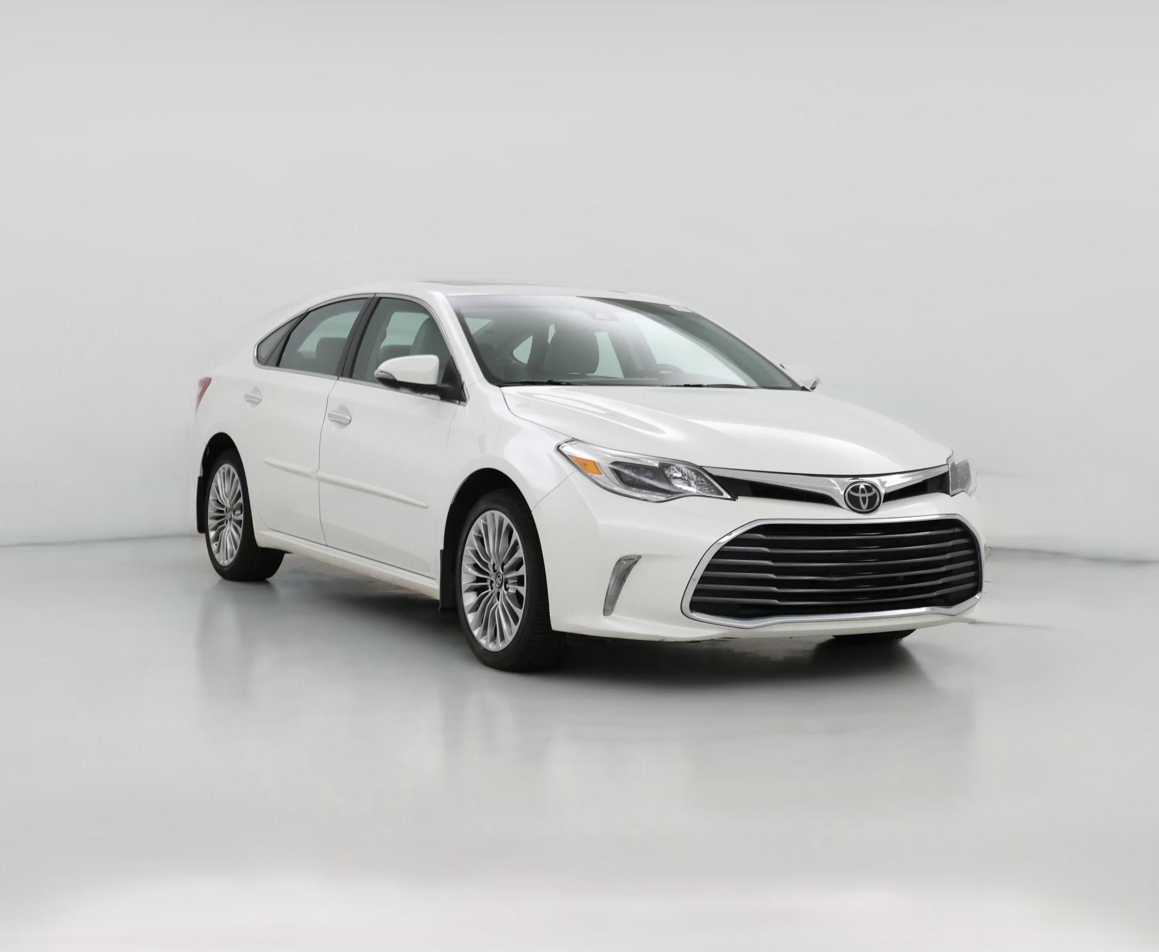 Thumbnail: 2017 Toyota Avalon - 1