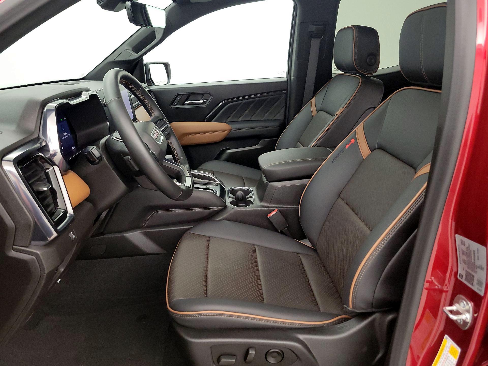 Thumbnail: 2024 GMC Canyon - 11