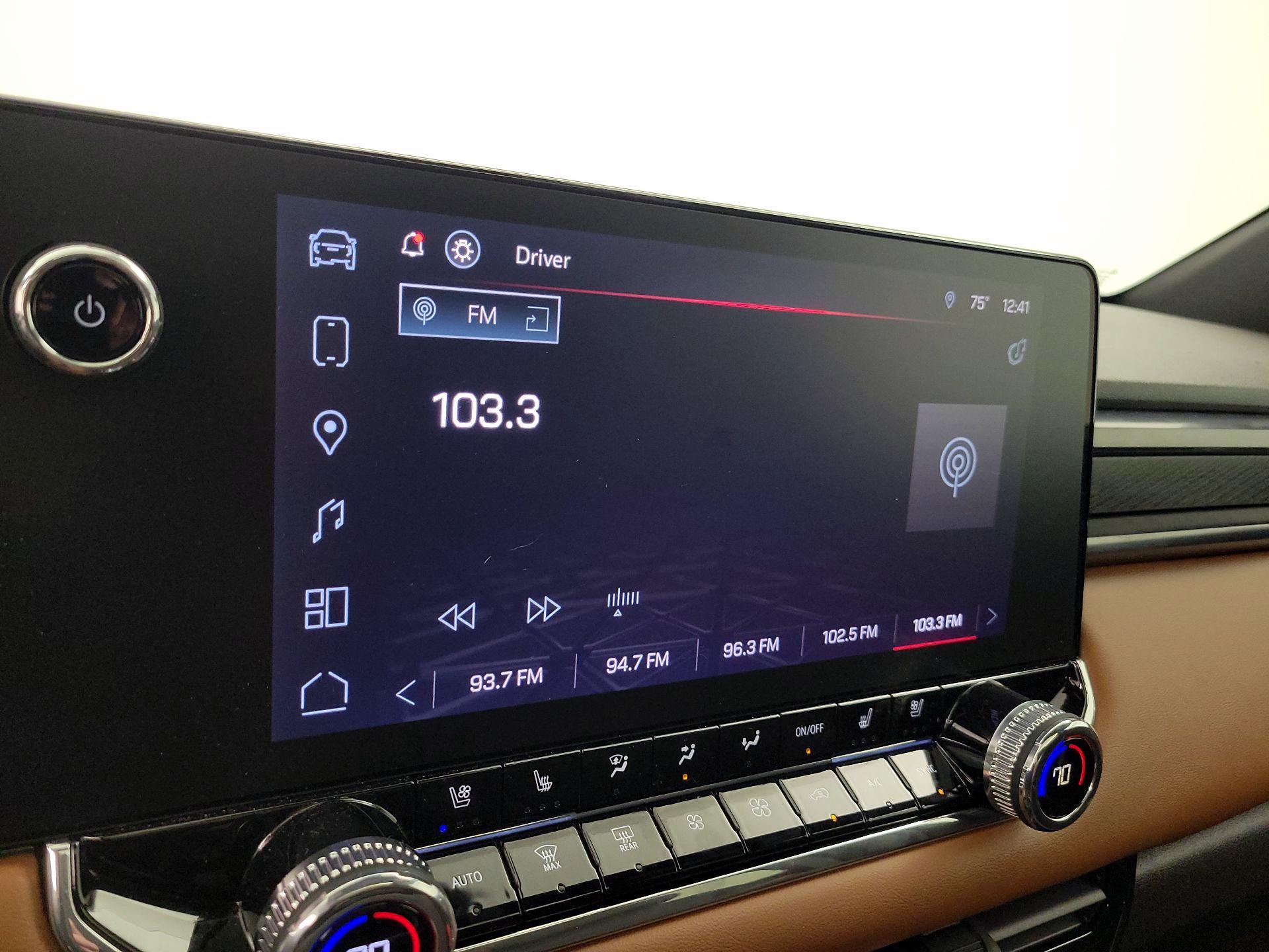 Thumbnail: 2024 GMC Canyon - 16