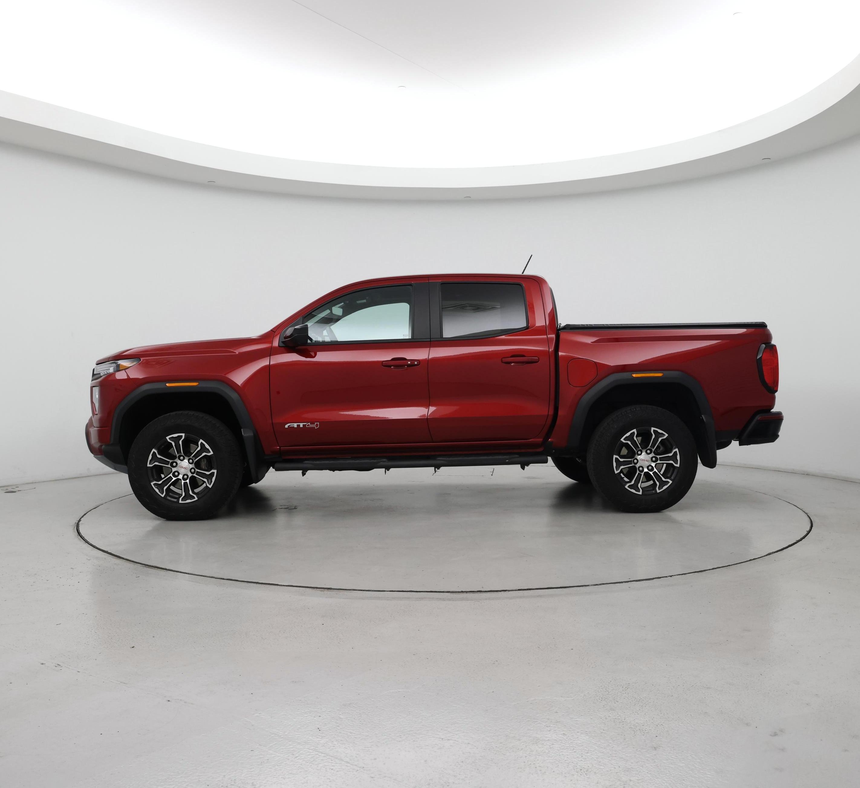 Thumbnail: 2024 GMC Canyon - 3